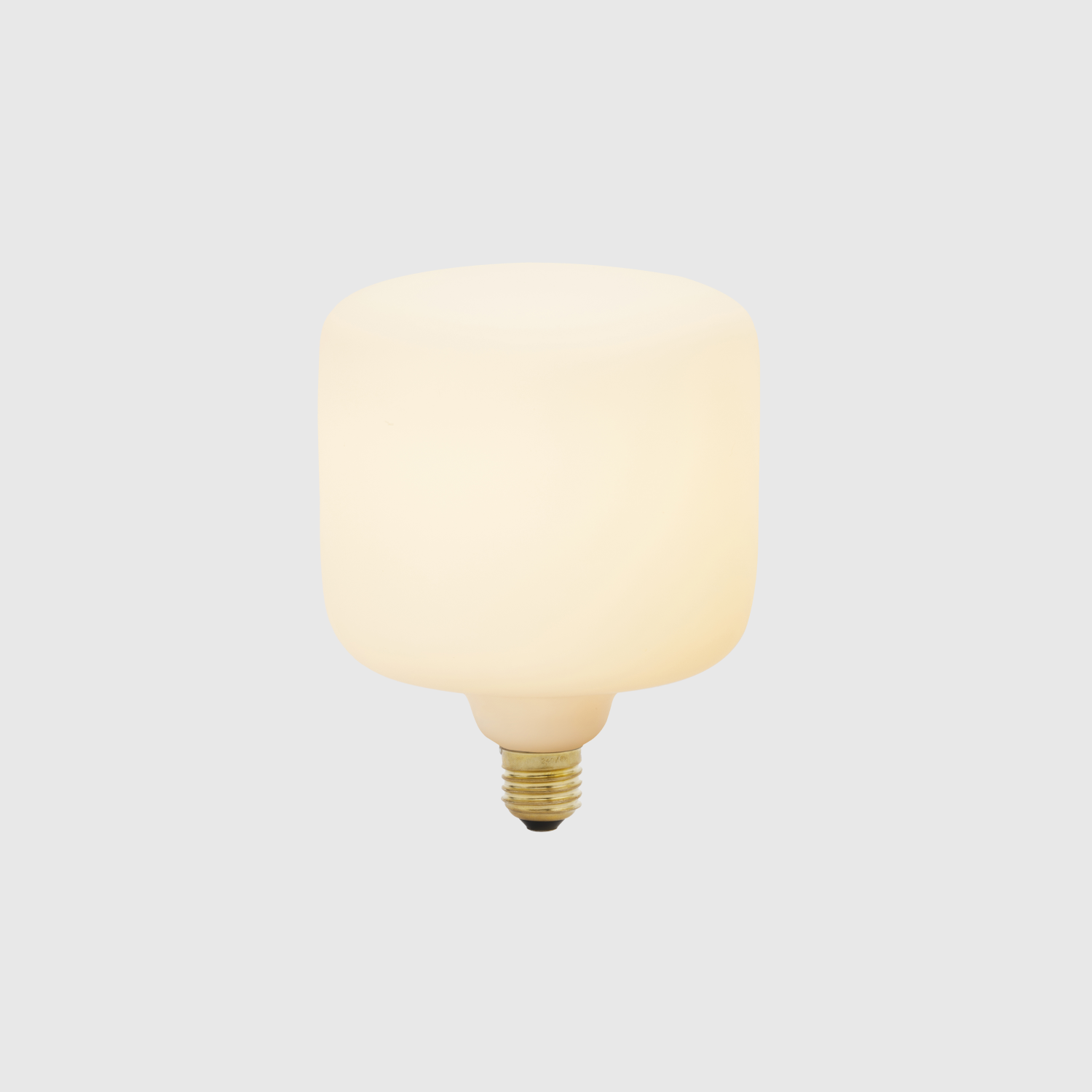 Oblo E26 LED Light Bulb - Energy Efficient, Dimmable, 60W Equivalent, Warm White 2700K - Perfect for Bedroom, Living Room, and Office Lighting