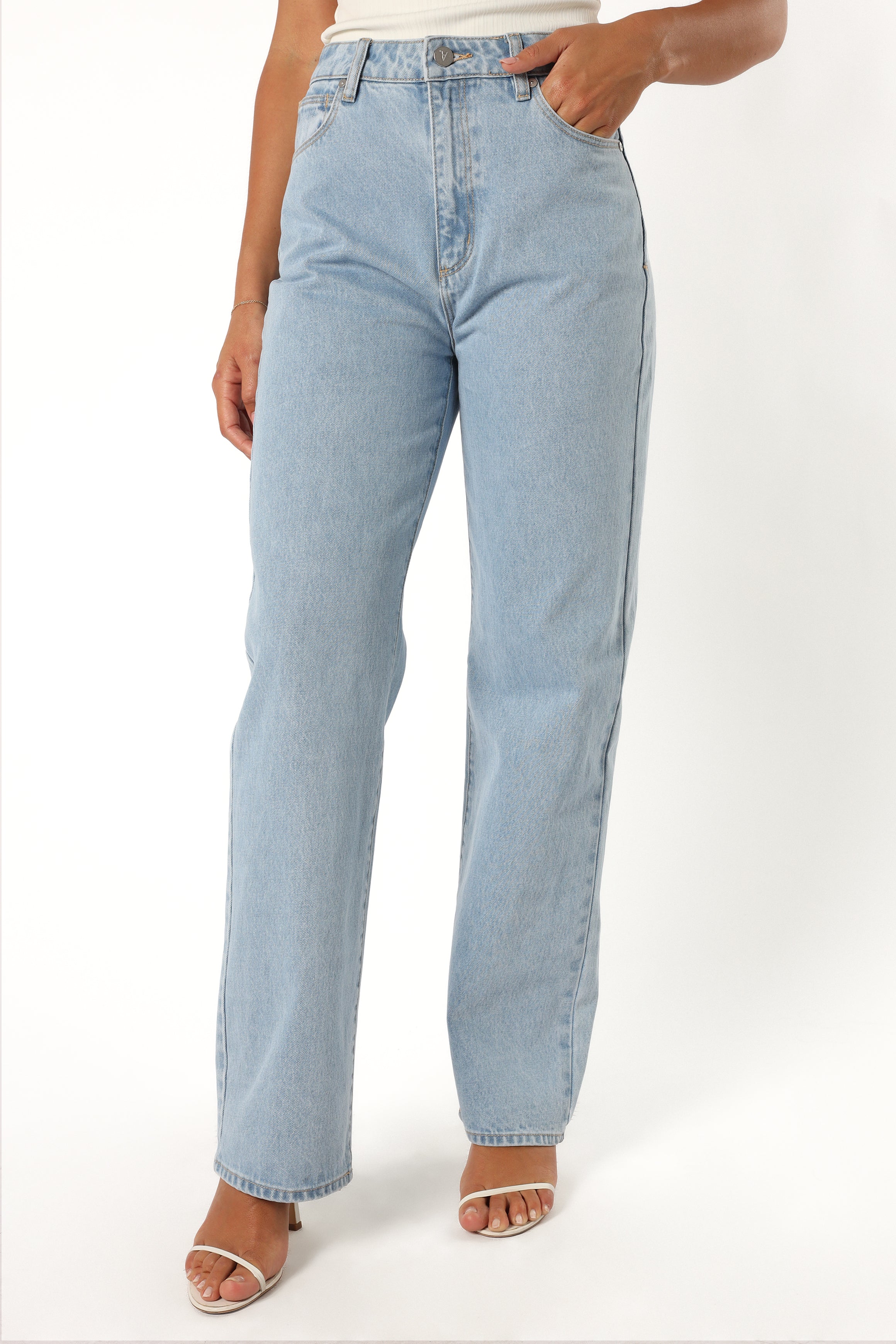 Abrand Carrie Jeans - High Waist Slim Fit Stretch Denim Pants for Women | Perfect for Casual Wear, Office & Date Night Outfits