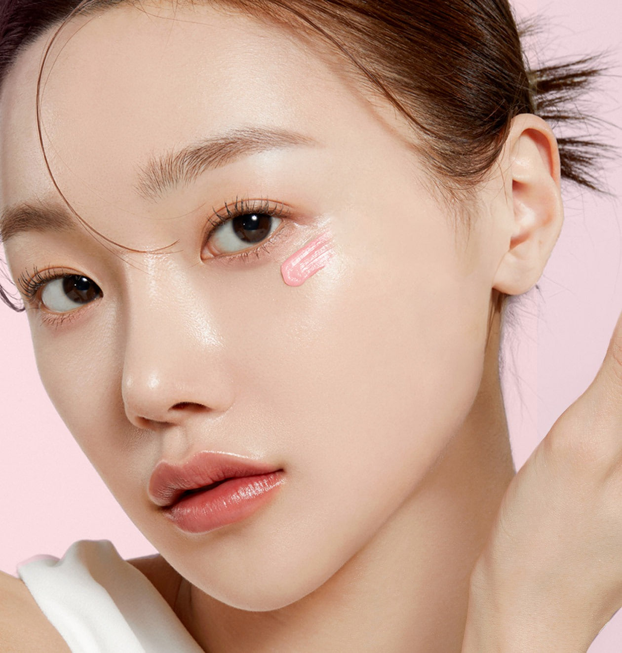 Medicube PDRN Pink Peptide Eye Cream 30ml - Dark Circle & Wrinkle Treatment for Brightening & Anti-Aging | Perfect for Night Routine & Travel Skincare