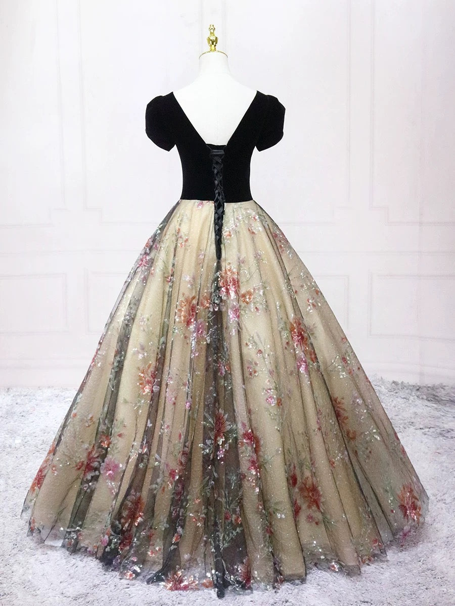 Elegant A-Line Tulle Lace Long Prom Dress in Champagne/Black - Formal Evening Gown for Homecoming, Wedding, Quinceañera & Special Occasions