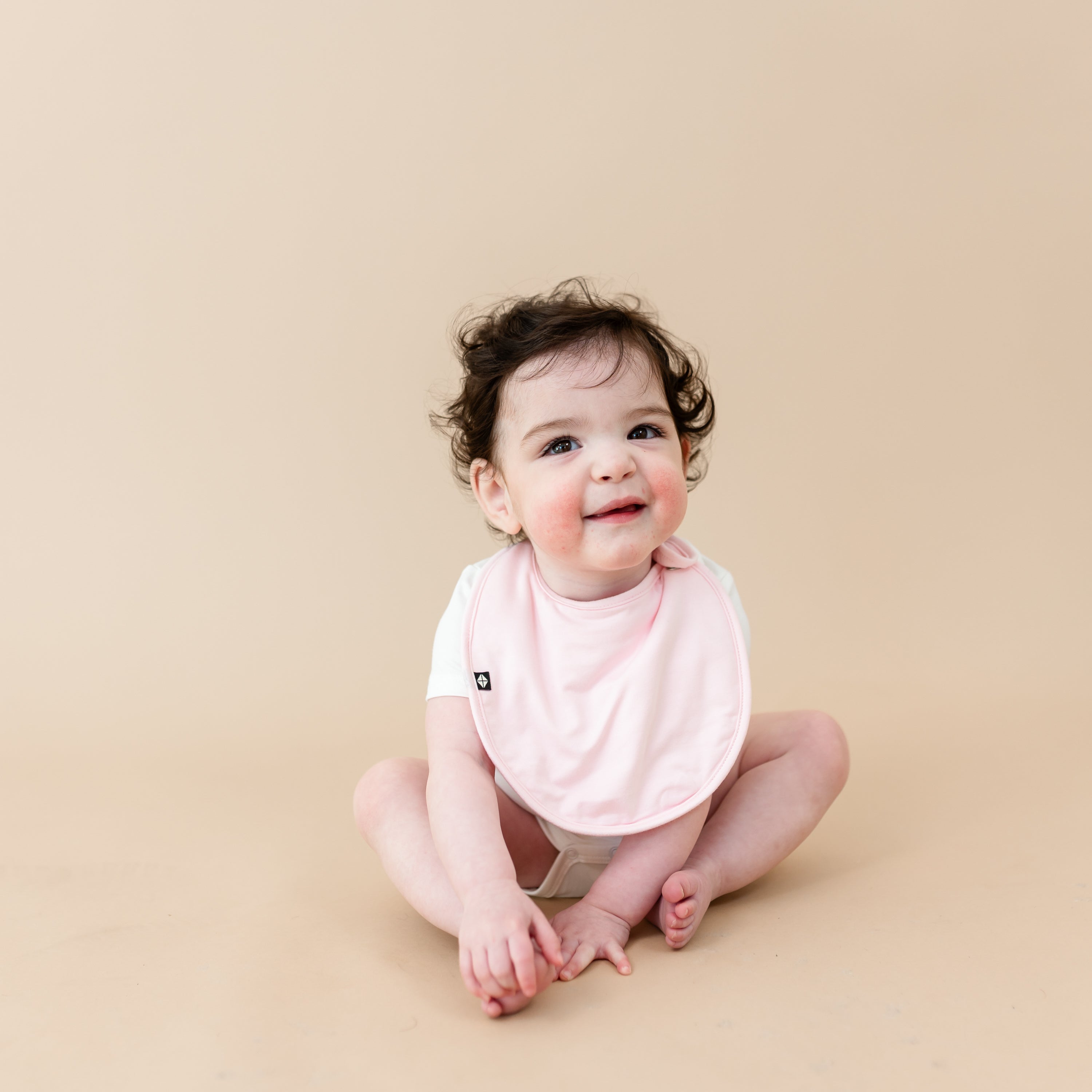 Soft & Absorbent Sakura Print Baby Bib - Perfect for Feeding, Mealtime & Messy Play - Cute & Comfortable for Infants & Toddlers