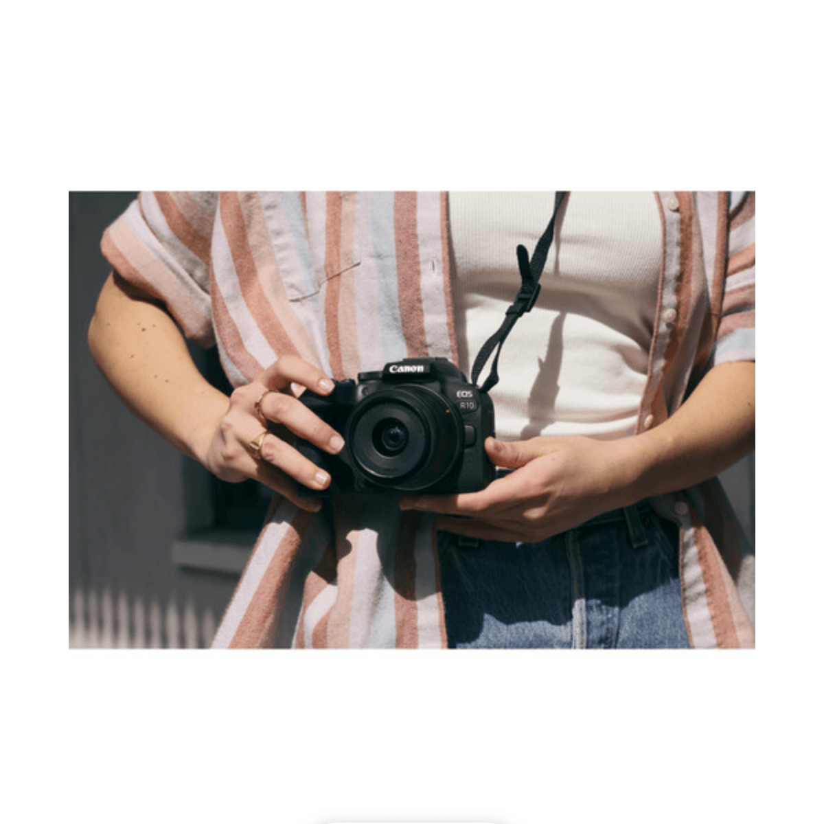 Canon EOS R10 Mirrorless Digital Camera with 18-45mm f/4.5-6.3 IS STM Lens Kit - 4K Video, Fast AF, Lightweight Body for Travel, Vlogging & Photography
