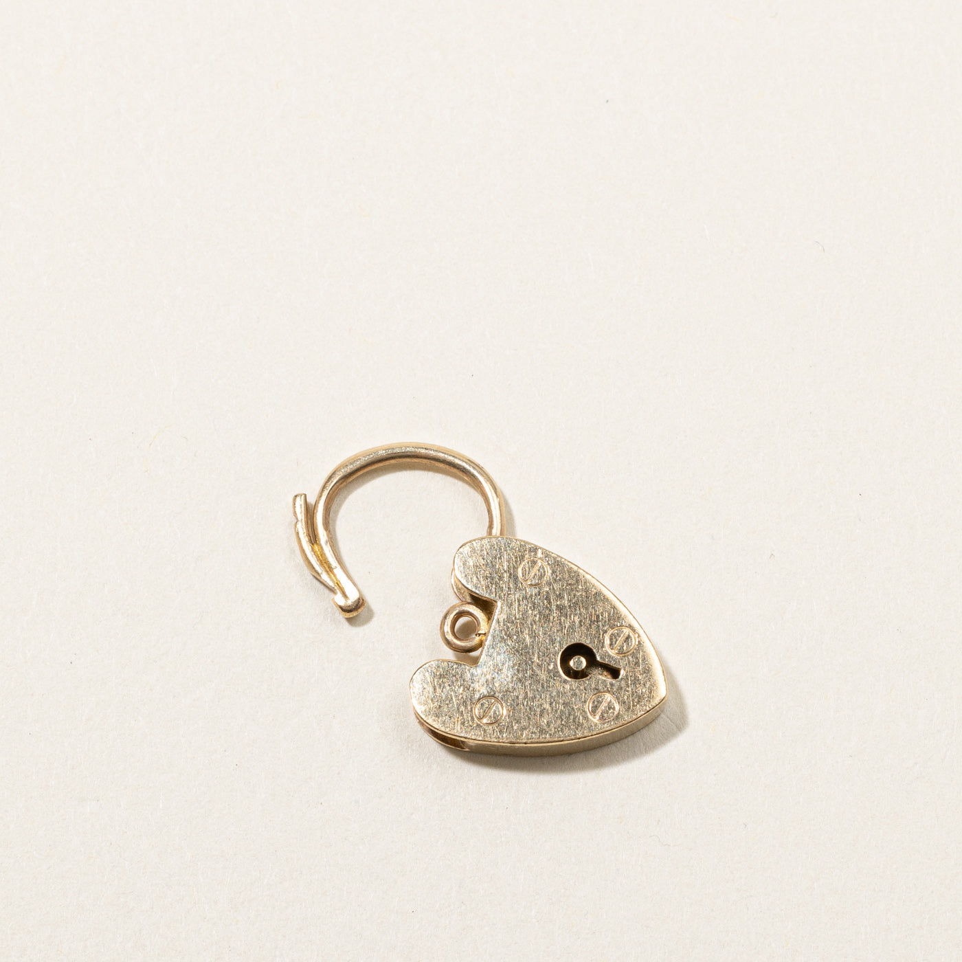 Heart Lock Pendant Necklace for Women - Romantic Love Couple Gift for Valentine's Day, Anniversary & Special Occasions
