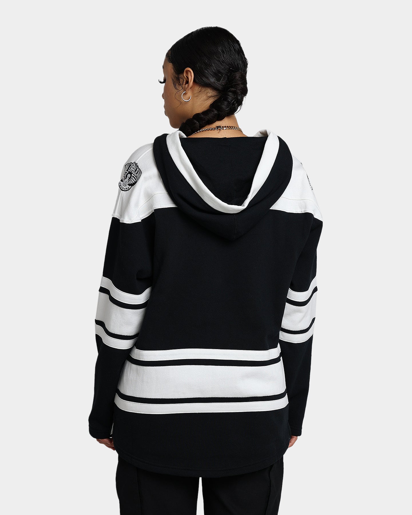 47 Brand New Orleans Pelicans Superior Lacer Hoodie - Jet Black NBA Fan Apparel for Men & Women - Perfect for Game Day, Casual Wear & Basketball Enthusiasts