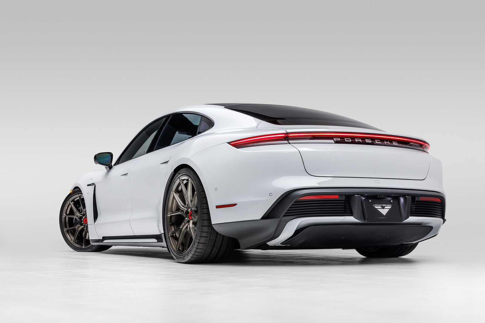 Porsche Taycan 21