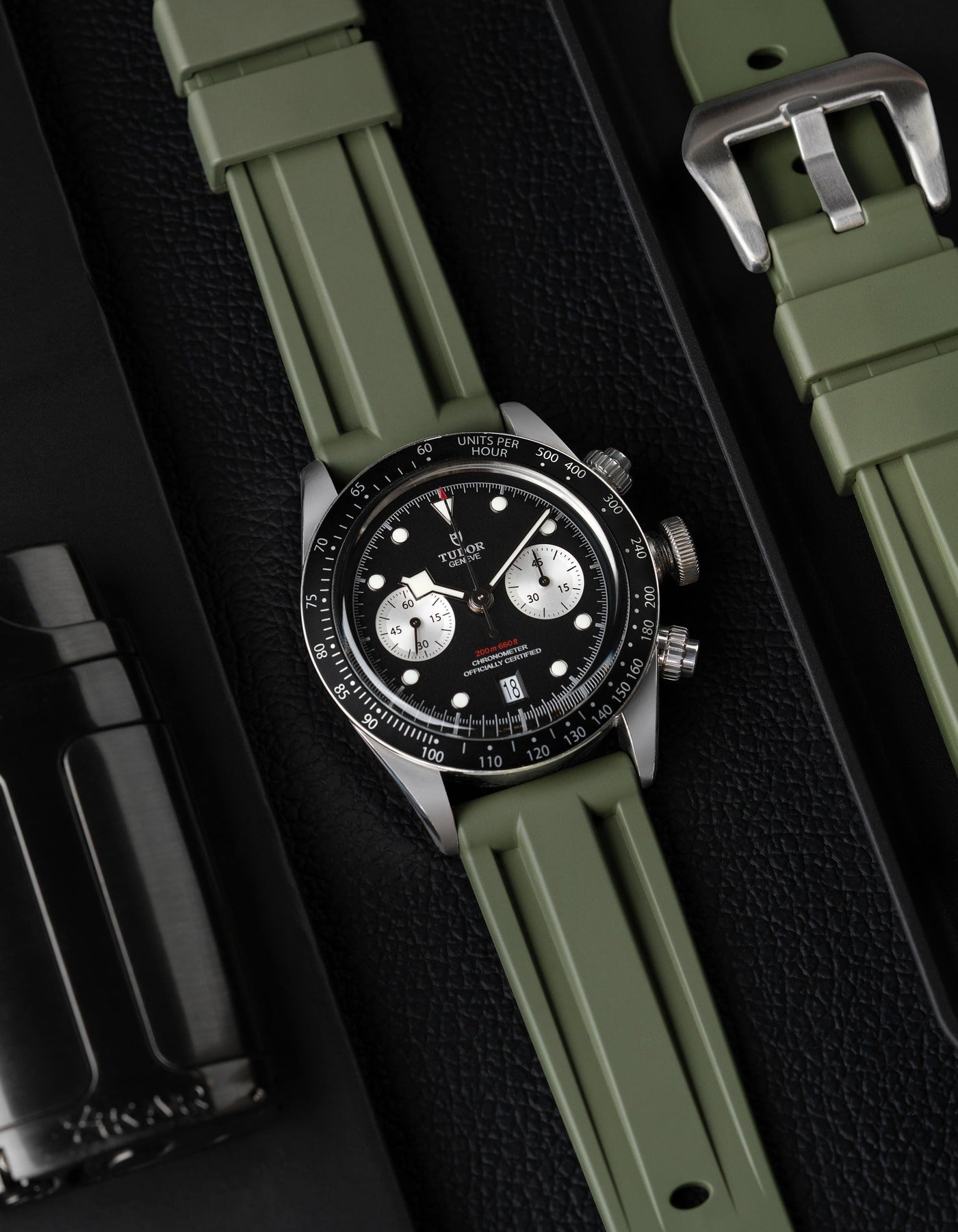 Premium Rubber Watch Strap for Tudor Black Bay Chronograph - Durable, Comfortable Replacement Band for Diving, Swimming & Outdoor Adventures