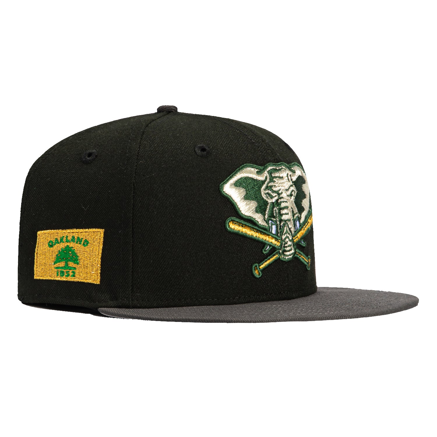 New Era 59Fifty Oakland Athletics Oakland Flag Patch BP Hat - Black & Graphite Baseball Cap for Men - Perfect for Baseball Games, Streetwear & Fan Collections