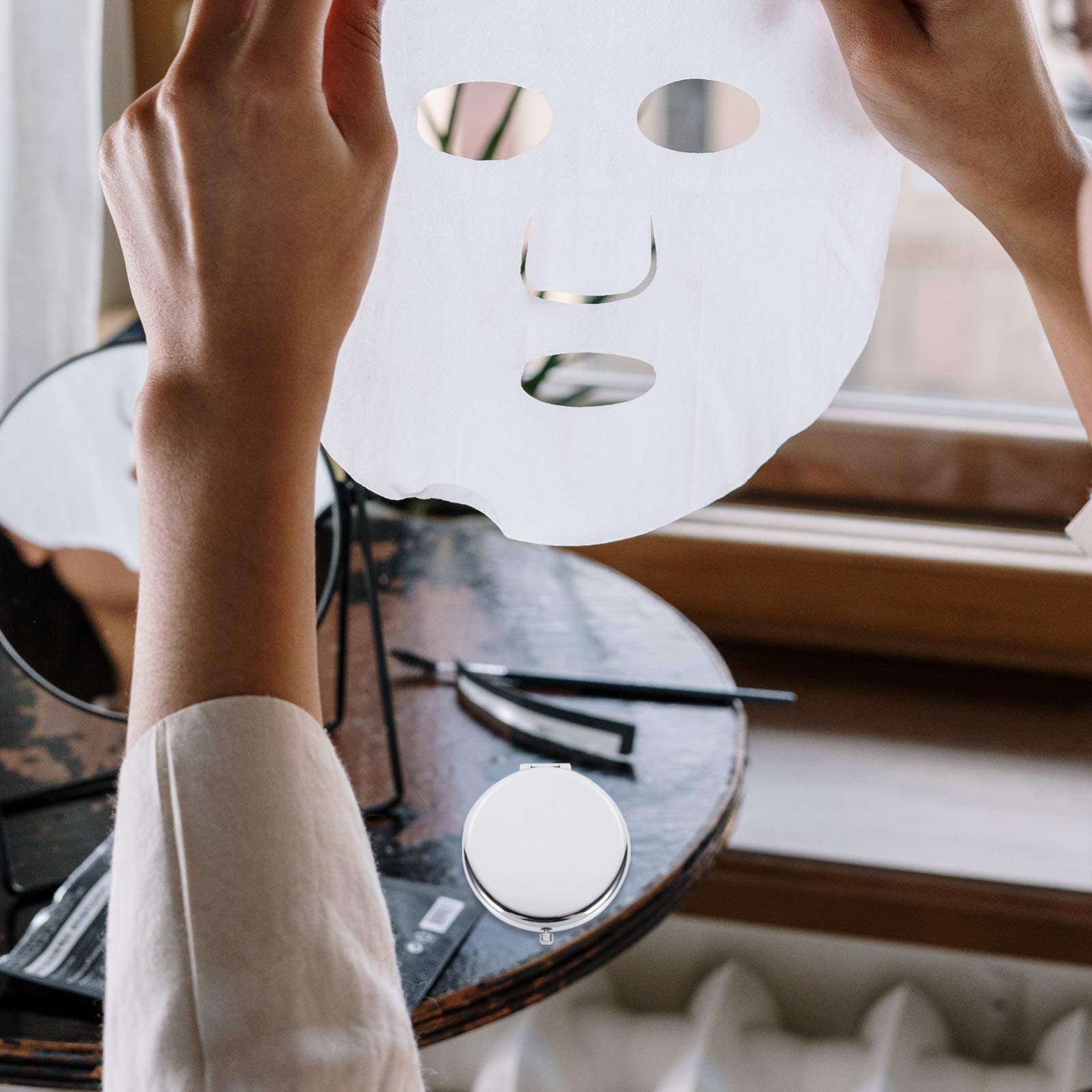 Double-Sided Folding Mirror - Compact Travel Makeup Mirror for Purse & Handbag