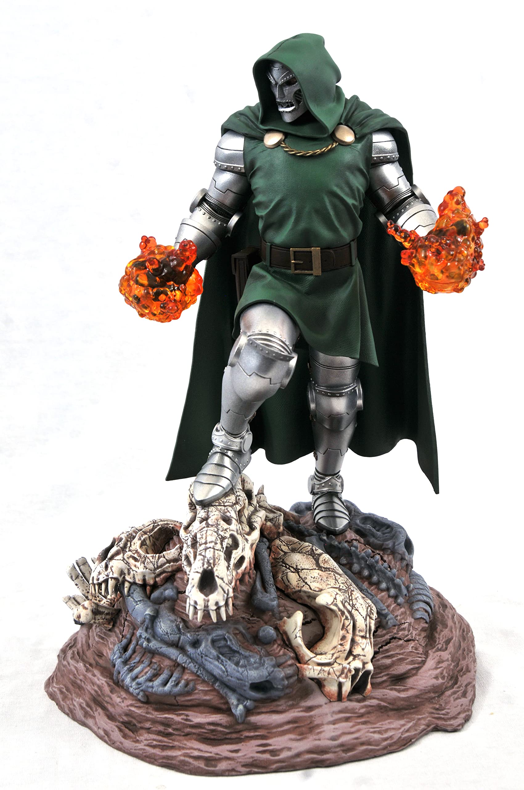 Marvel Gallery Doctor Doom PVC Statue - Premium Collectible Figure for Marvel Fans | Perfect for Display, Gifts & Comic Book Collections