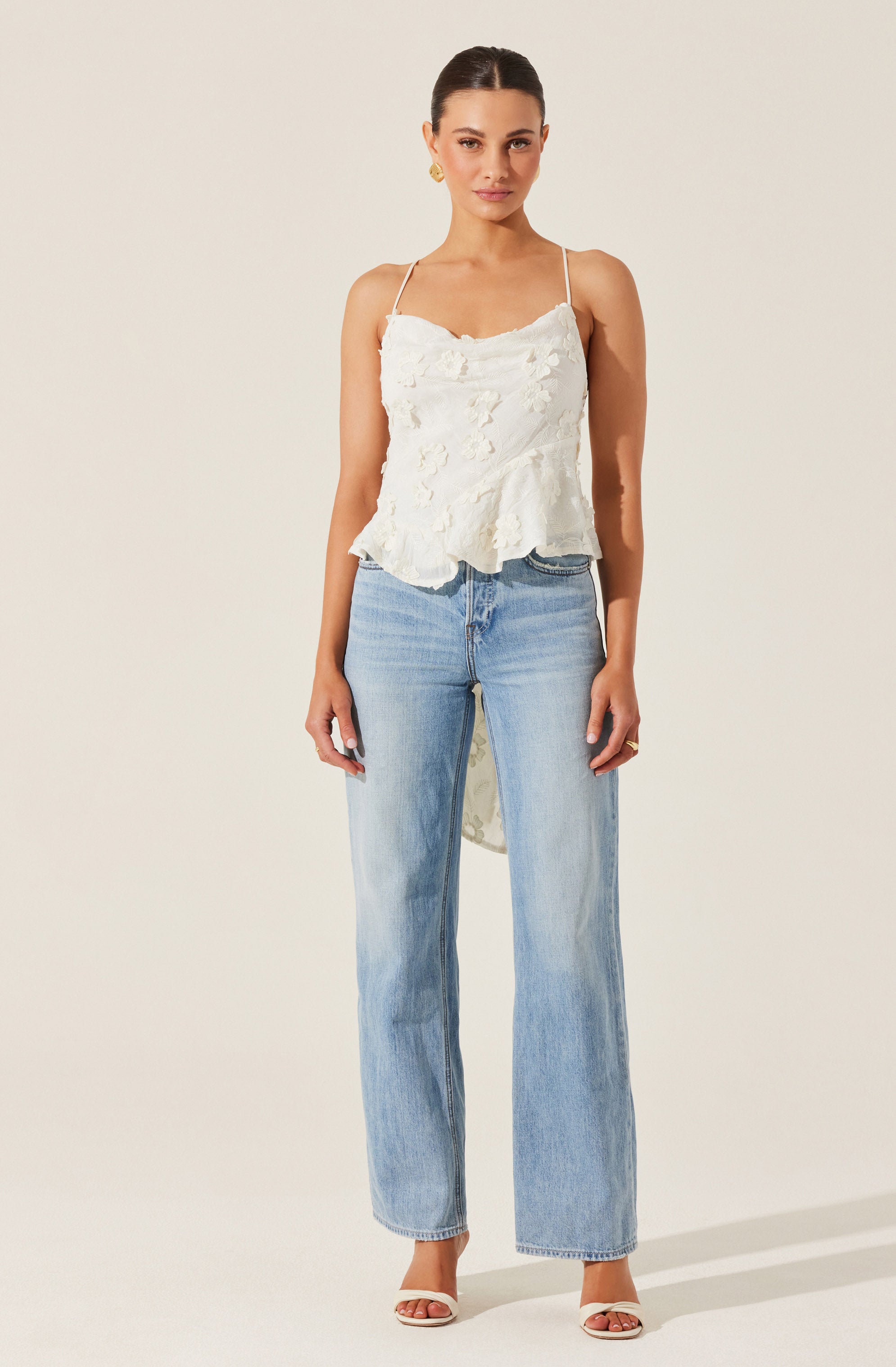 Everli Floral Appliqué Camisole Top - Women's Lace Trim Sleeveless Blouse for Summer, Date Night & Casual Outfits