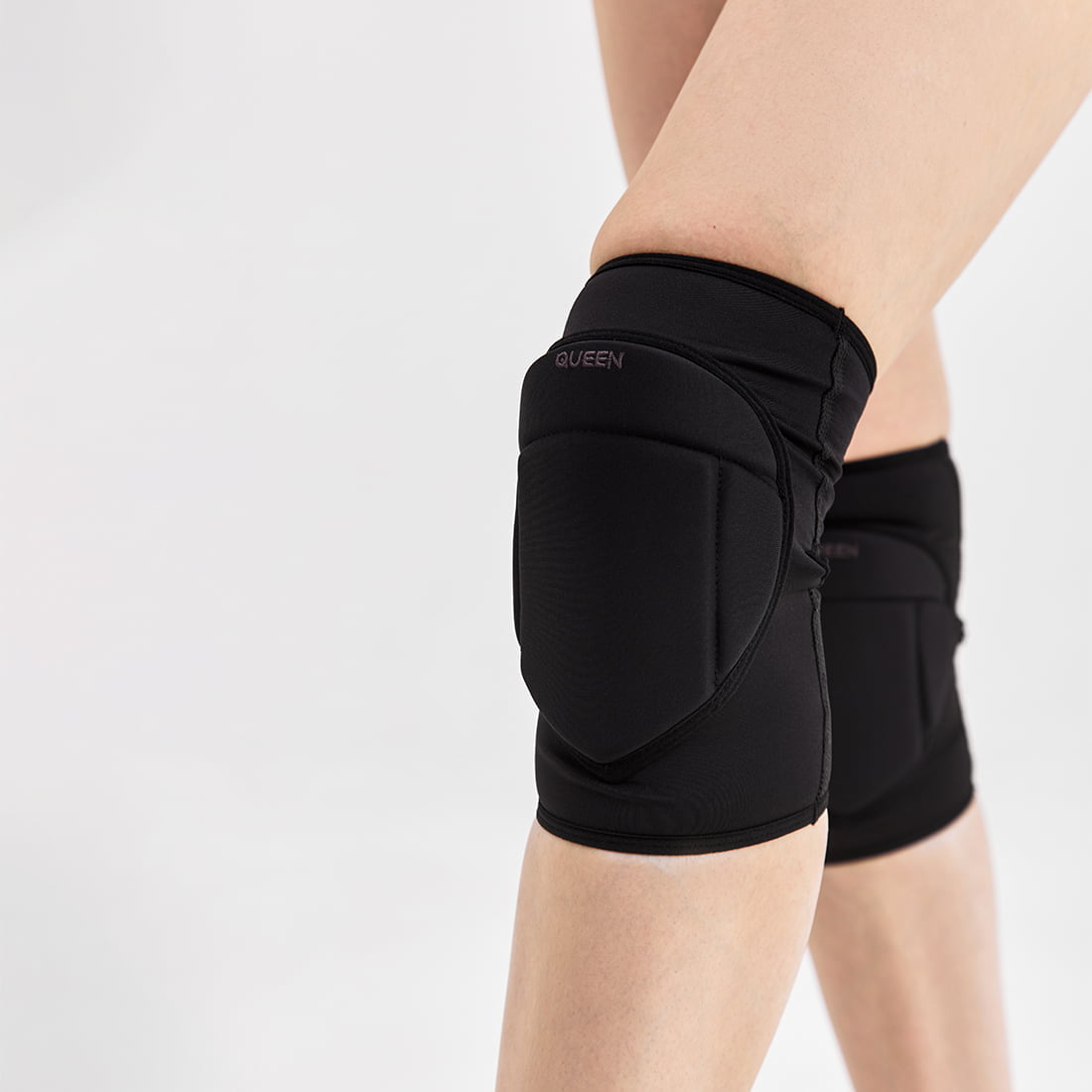 Pro 4 Dance Knee Pads - Black - Professional Knee Protection for Dancers & Athletes - Perfect for Ballet, Hip Hop, Breakdancing & Sports Practice