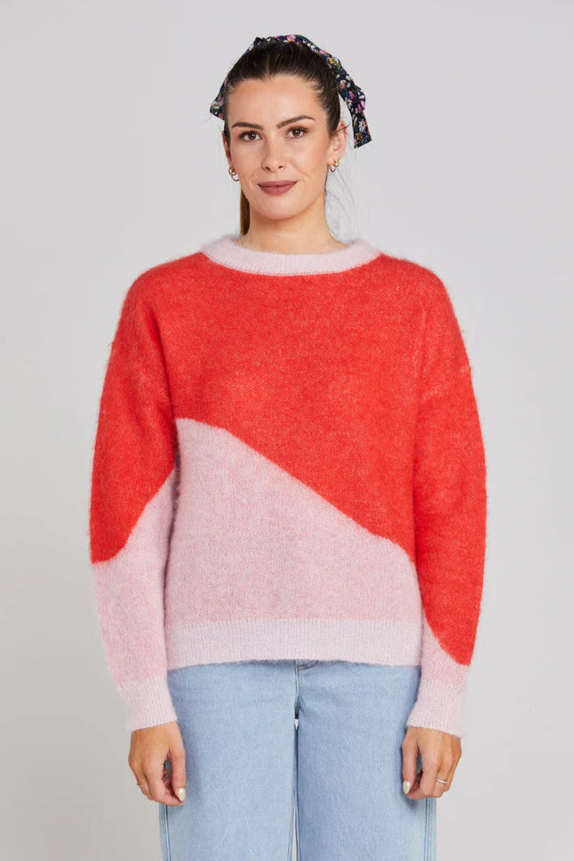 Pink Split Pinky Tomato Wool Jumper for Women - Cozy Winter Sweater for Casual Outfits & Cold Weather Fashion