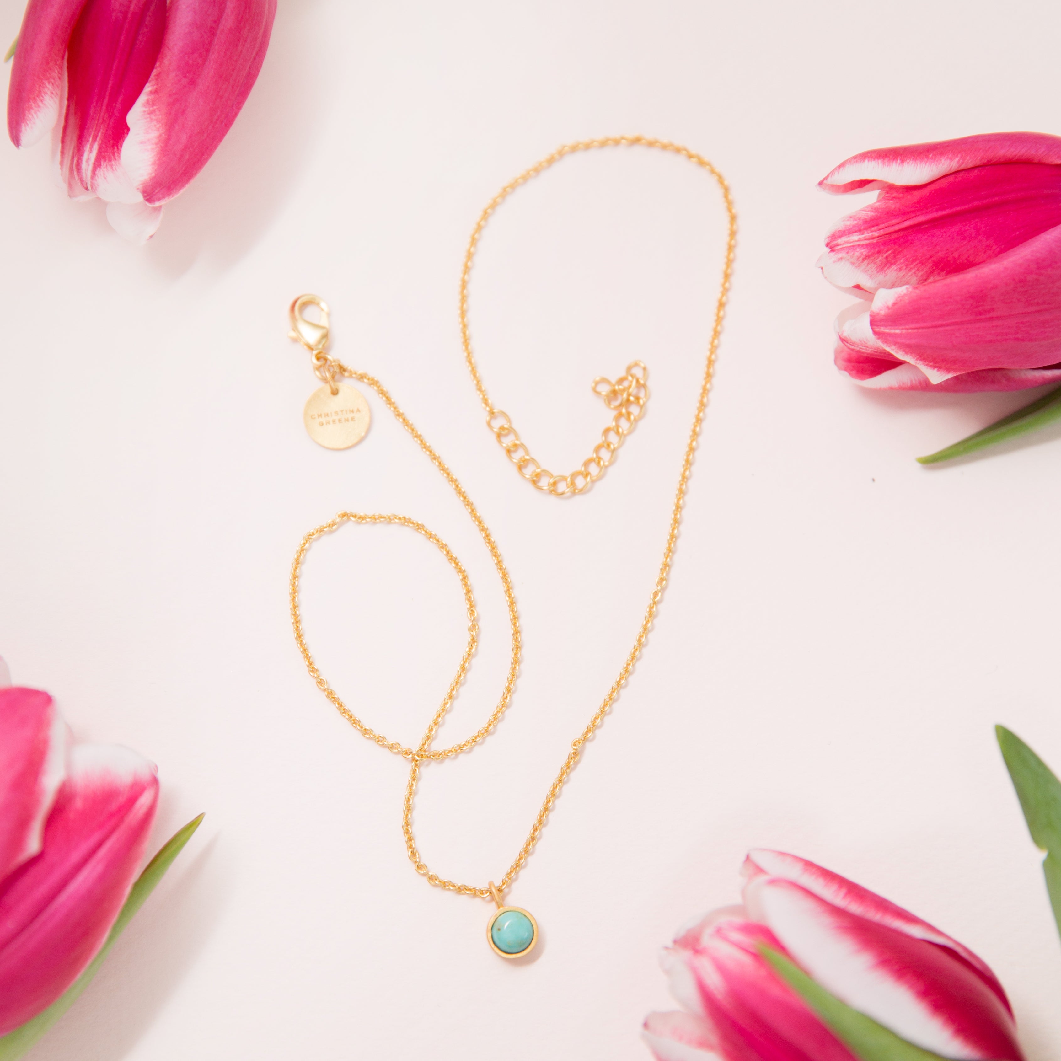 Elegant Turquoise Pendant Necklace for Women - Dainty Bohemian Jewelry Gift for Her - Perfect for Casual Wear, Date Nights & Special Occasions