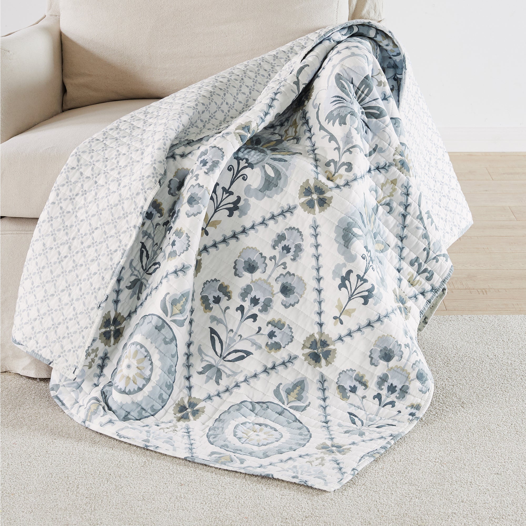 Maeve Neutral Quilted Throw Blanket - Soft Cozy Lightweight Bedspread for Couch, Sofa & Bed - Perfect for Living Room, Bedroom Decor & Winter Warmth