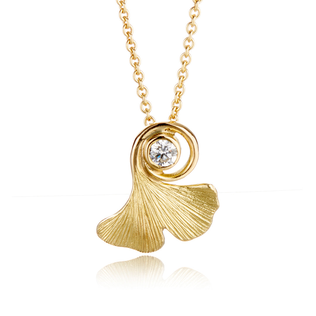 Elegant Ginkgo Leaf & Diamond Pendant Necklace for Women - Perfect for Weddings, Anniversaries & Special Occasions