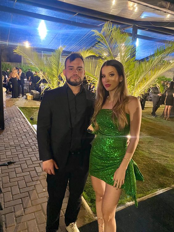 Elegant Green Sequin Spaghetti Strap Homecoming Dress | Short Prom Party Dress J3991 | Perfect for Dances, Graduation & Special Occasions