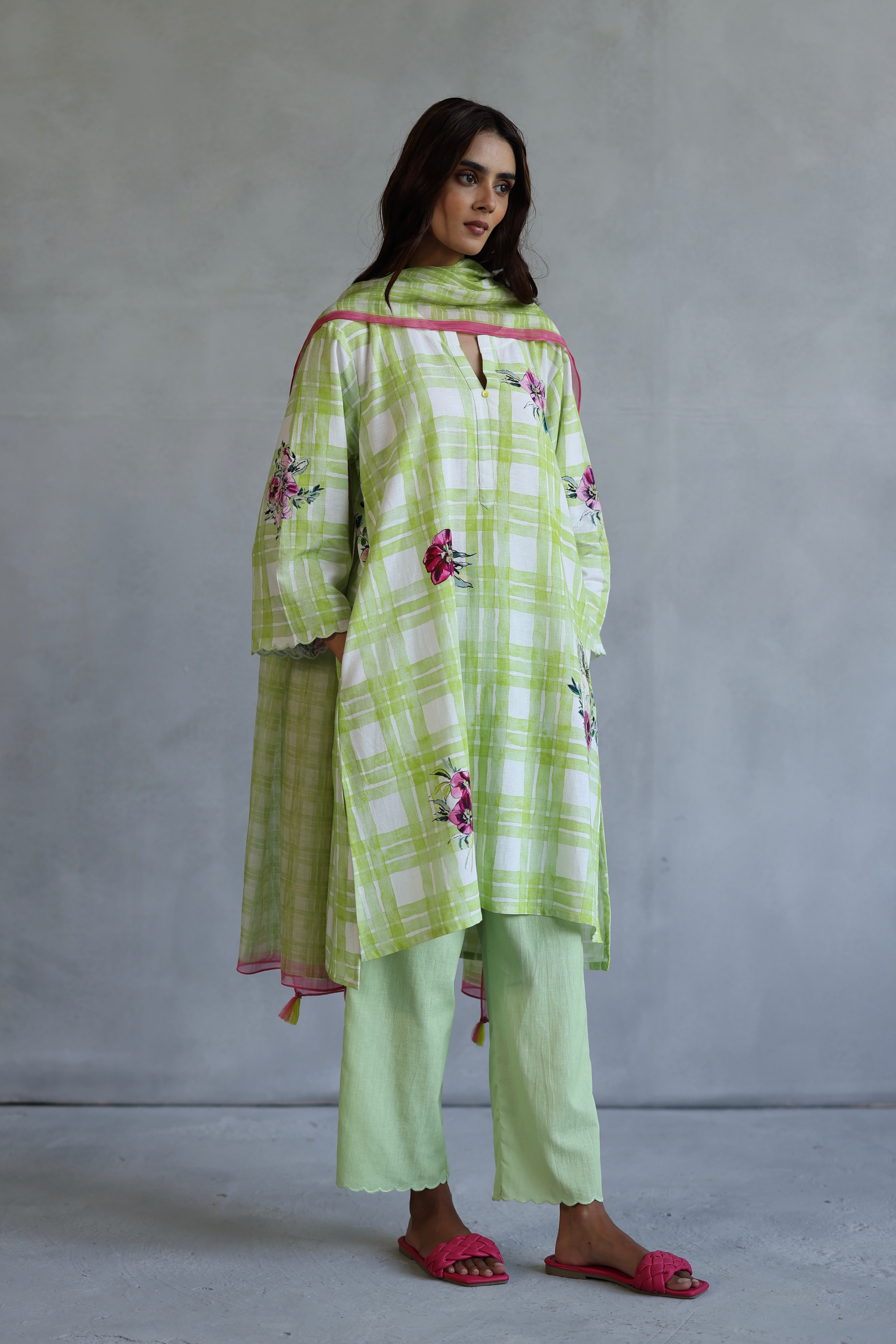 Stylish Icecream Kurta Set for Women - Comfortable Cotton Ethnic Outfit for Summer & Festivals - Perfect for Casual Wear, Parties & Special Occasions