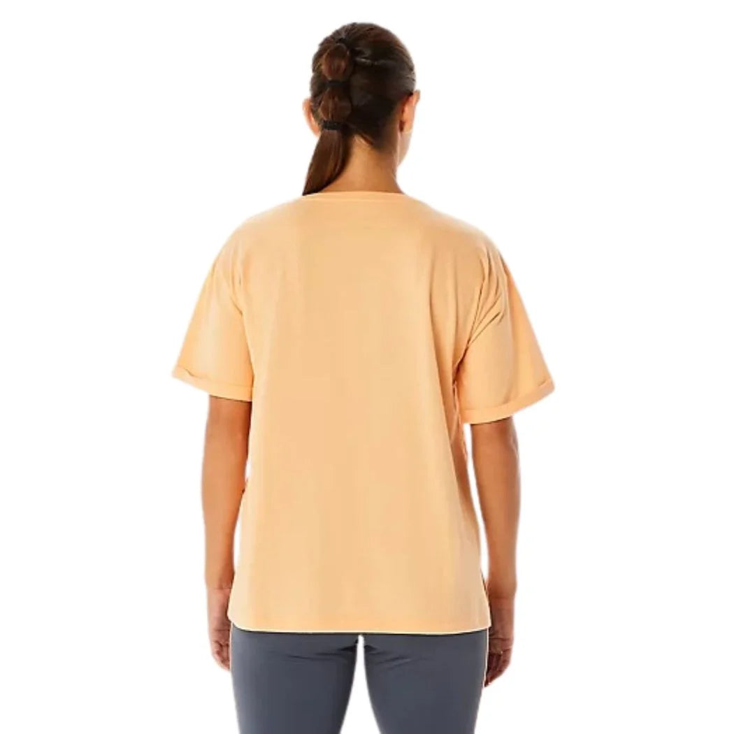 ASICS Women's Relaxed Fit Graphic Training Tee - Soft Core Comfort for Gym, Running & Casual Wear