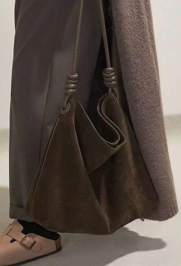 Stylish Women's Tote Bag - Fashionable Large Shoulder Bag for Work, Travel & Shopping - Durable & Spacious Designer Handbag for Everyday Use