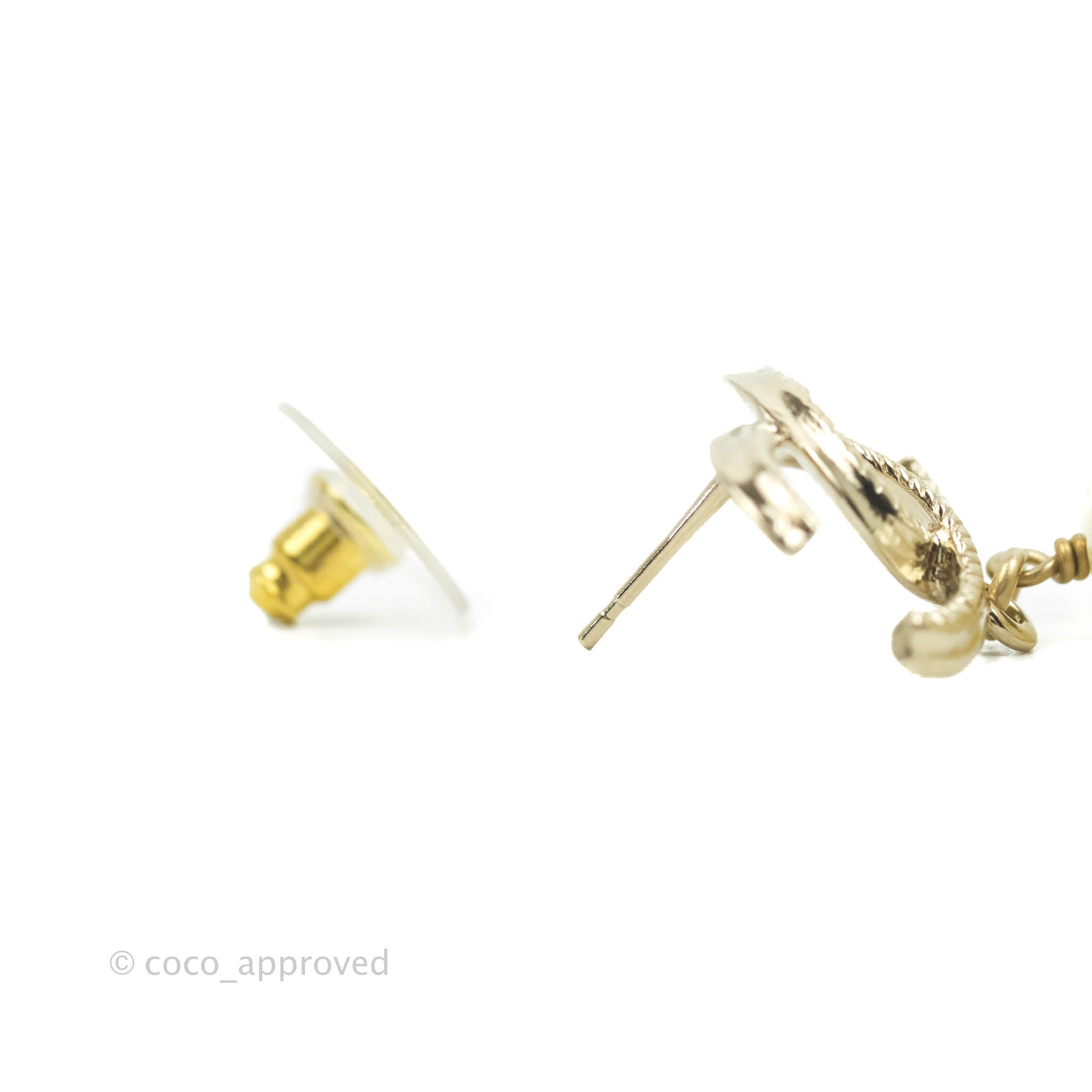Chanel CC Pearl Heart Drop Earrings Gold Tone 22C - Luxury Fashion Jewelry for Women, Perfect for Parties, Weddings & Special Occasions