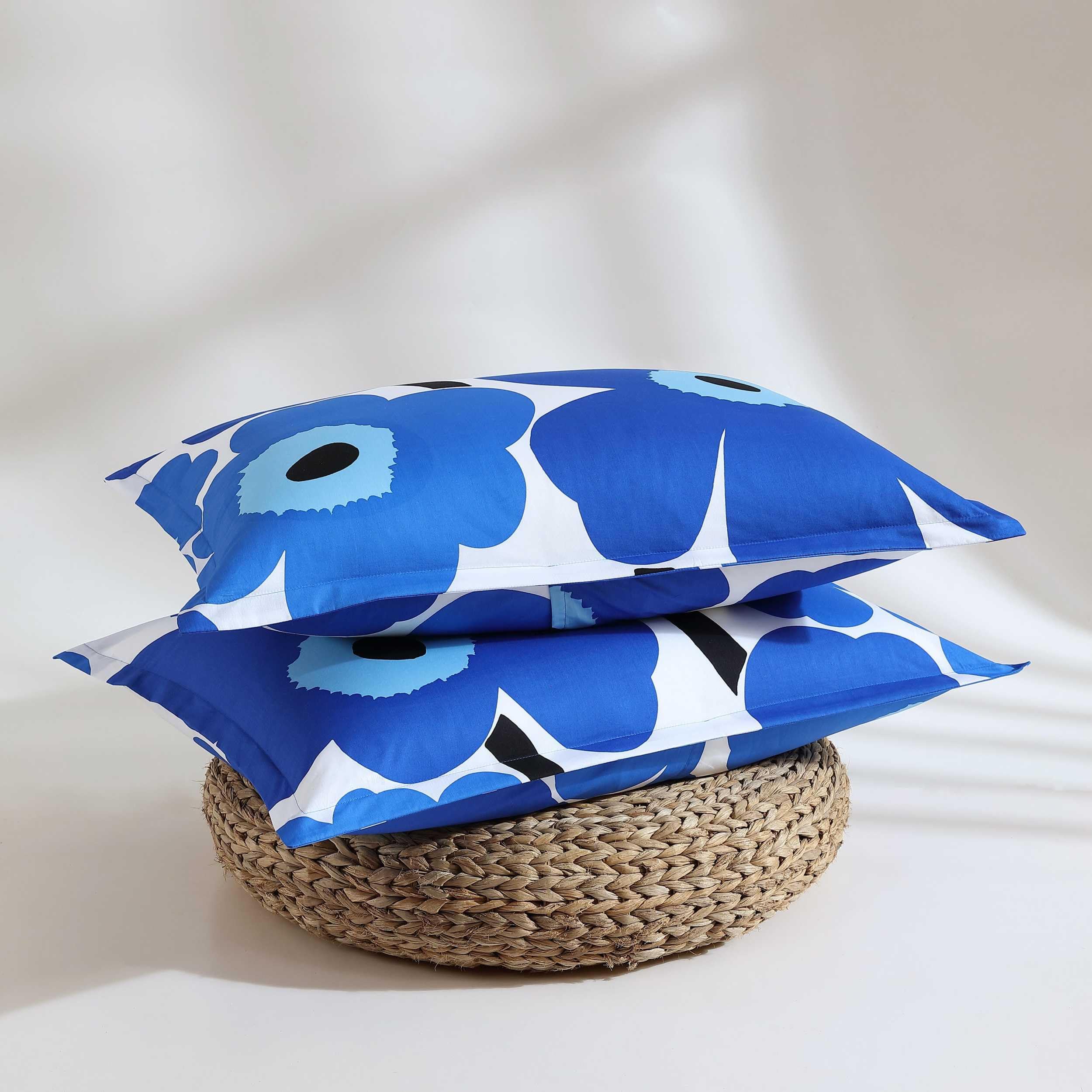 Marimekko King Comforter Set - 100% Cotton Percale Reversible Duvet Cover with Matching Shams, Floral Print Home Decor (Unikko Blue, King Size) for Master Bedroom & Guest Room Luxury Bedding