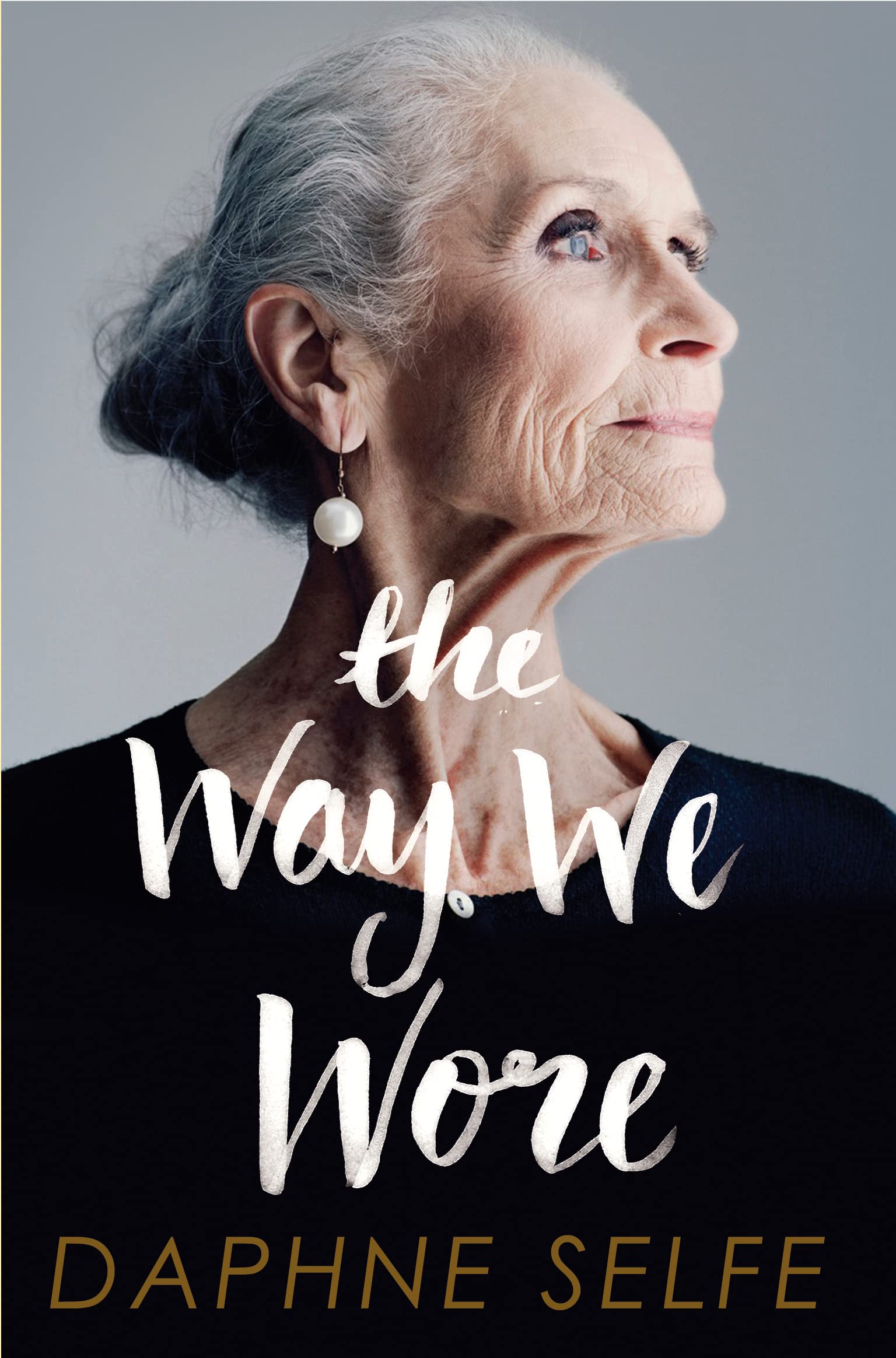 The Way We Wore: A Life in Clothes - Vintage Fashion History Book for Style Inspiration | Perfect for Fashion Enthusiasts & History Lovers