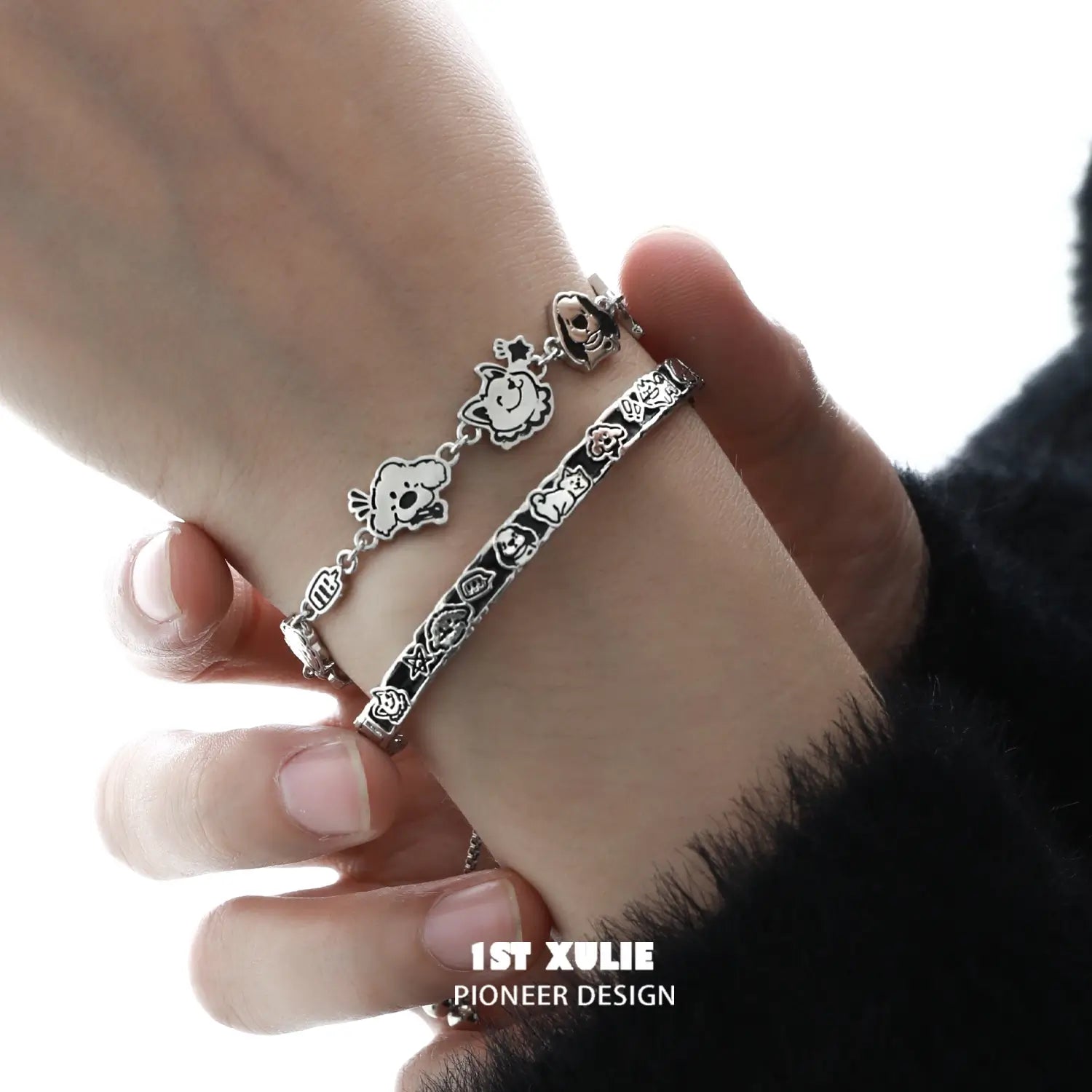 Graffiti Puppy S925 Sterling Silver Dog Bracelet for Women - Trendy Adjustable Bangle for Casual Wear, Gifts & Everyday Fashion Accessories
