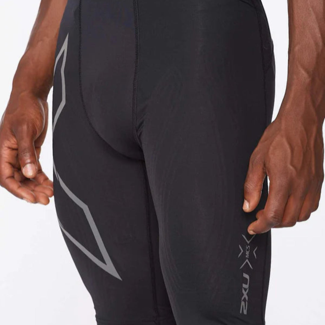 2XU Men's Light Speed Compression Shorts - High-Performance Running & Workout Shorts for Athletes - Ideal for Marathon, Gym, and Cycling