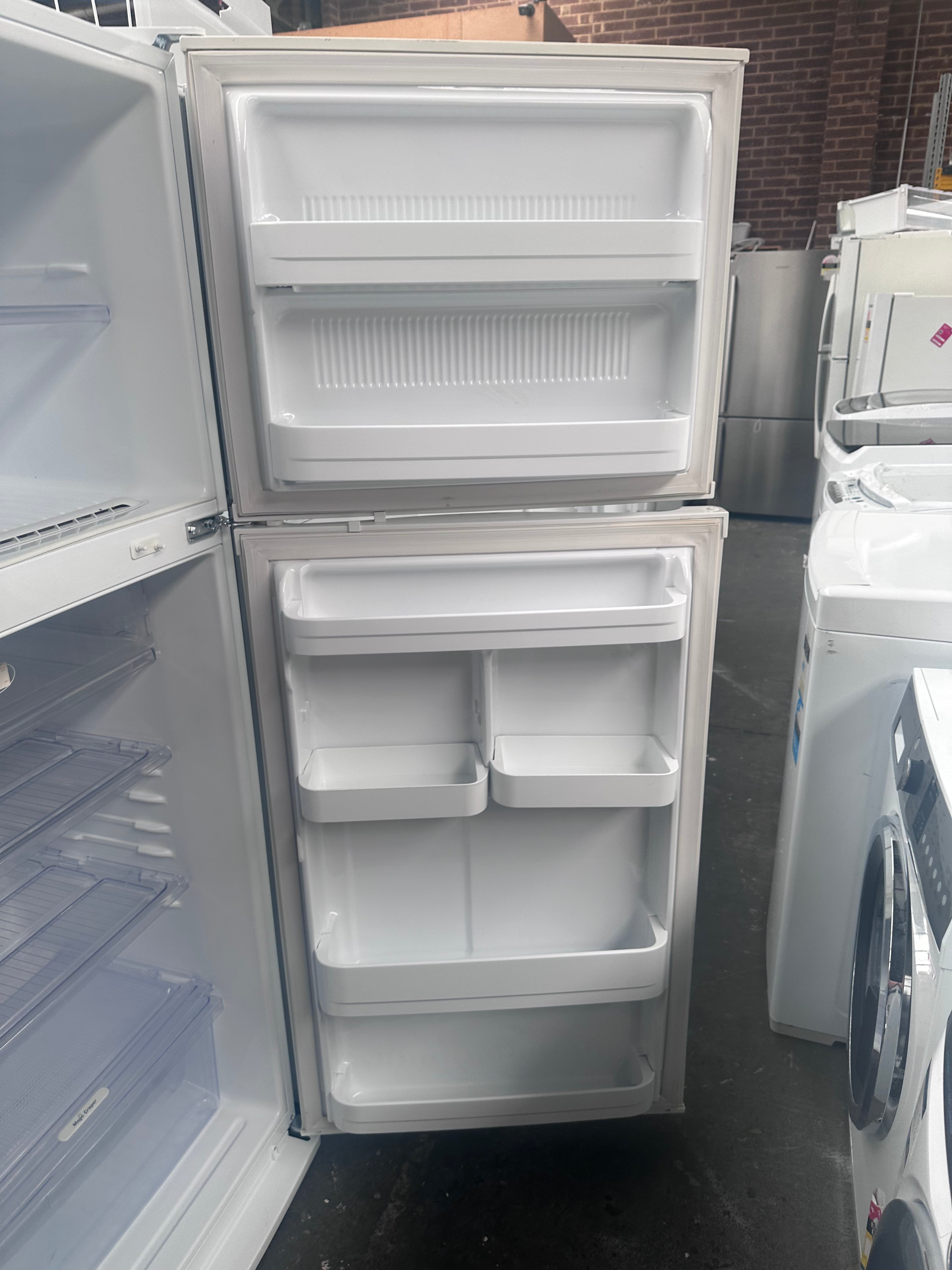 LG 392L Top Mount Refrigerator - Energy Efficient, Frost Free [Refurbished] | Perfect for Small Kitchens, Apartments & Dorm Rooms | Reliable Cooling Solution for Everyday Use