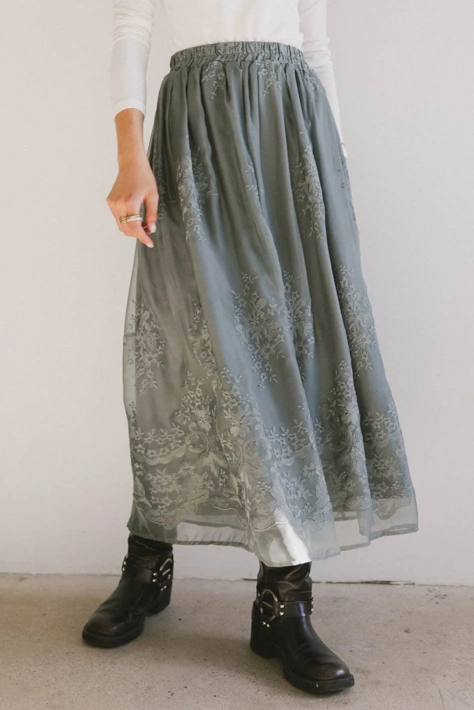Grace Floral Tulle Skirt in Teal | Elegant Women's Party Dress | Perfect for Weddings, Prom & Special Occasions