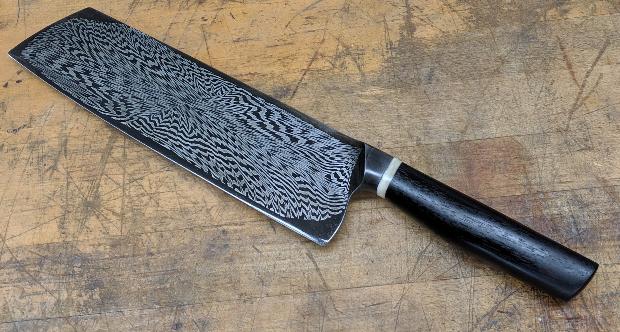 Blade and Hammer 9-Inch Damascus Steel Nakiri Knife - Professional Japanese Vegetable Knife for Chopping, Slicing & Dicing - Perfect for Home Chefs & Professional Kitchens