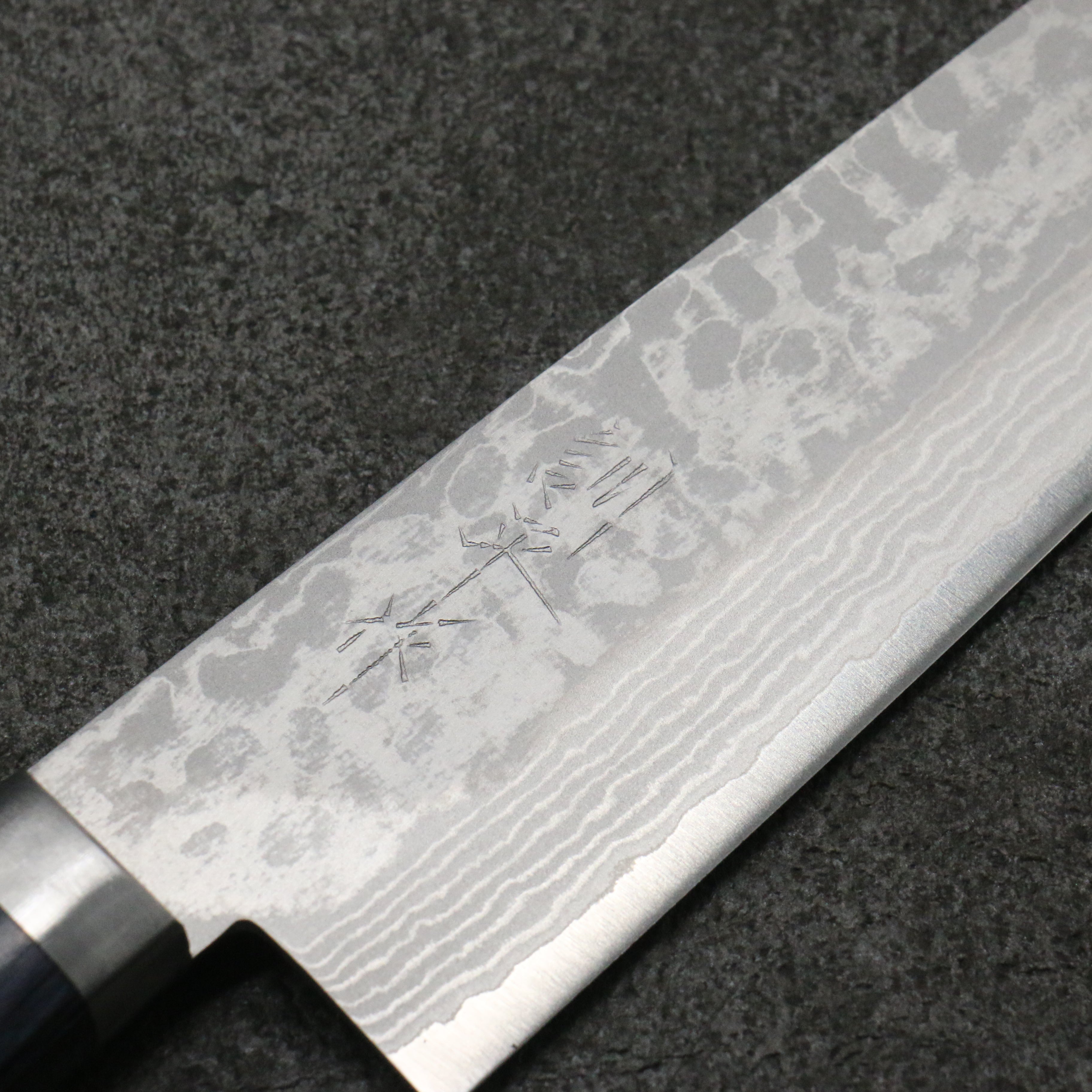 Kunihira Sairyu VG10 Damascus Gyuto Chef Knife 180mm - Japanese Kitchen Knife with Navy Blue Pakkawood Handle - Perfect for Sushi, Meat Cutting & Professional Cooking
