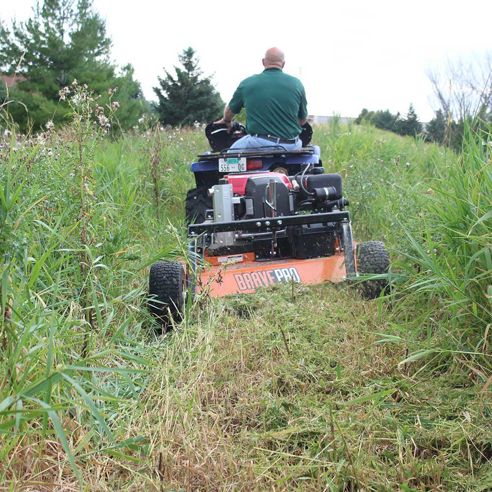 Brave 44-Inch Rough Cut Tow Behind Mower with Honda GXV630 Engine - Ideal for Large Property Lawn Care & Field Maintenance