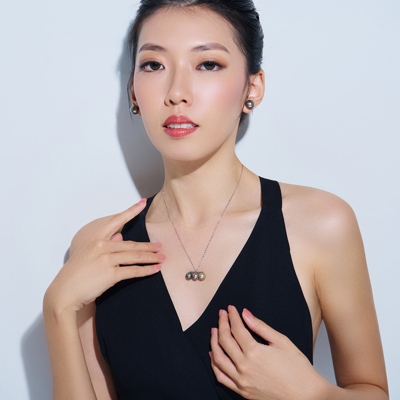 18K Solid Gold Saltwater Tahitian Pearl Necklace for Women - Elegant Luxury Jewelry Gift for Wedding, Anniversary & Special Occasions