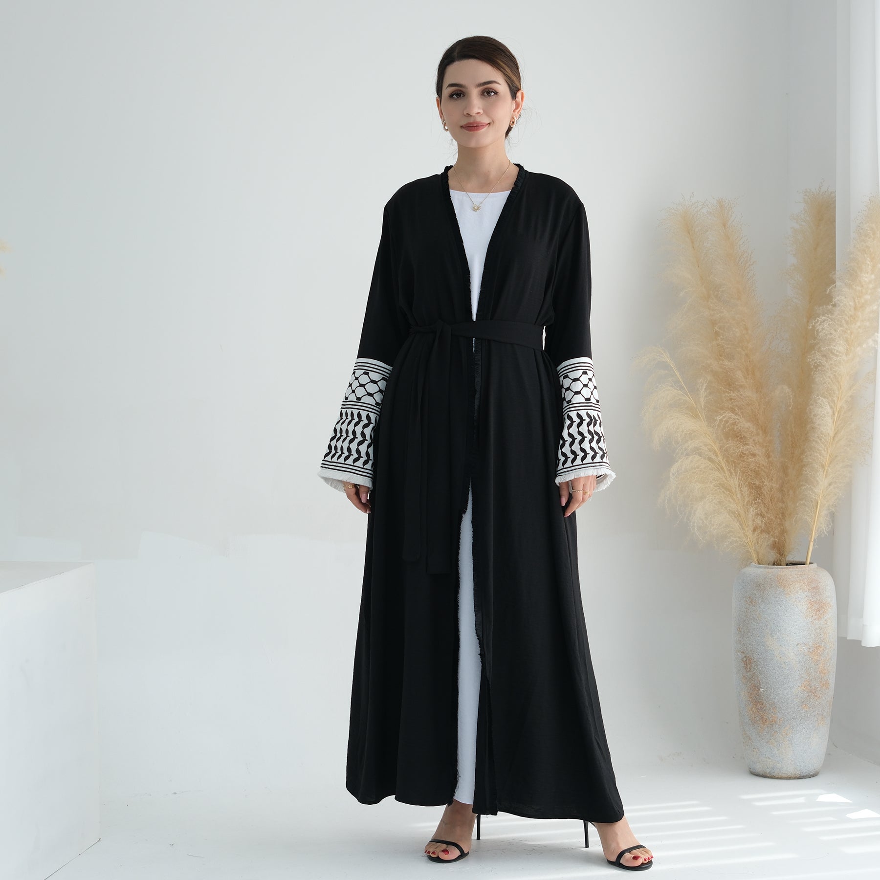 Elegant Black Kufiya Open Abaya Set - Modest Muslim Prayer Dress for Women | Perfect for Eid, Ramadan & Special Occasions