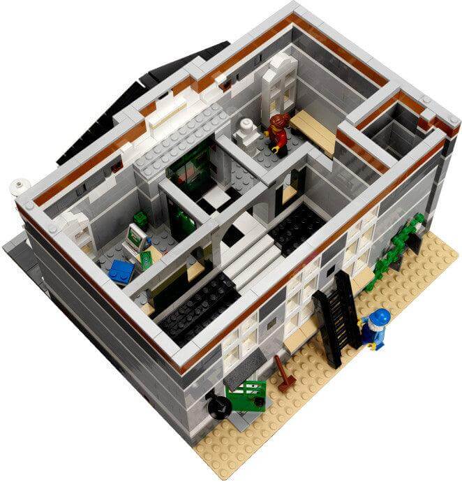 LEGO 10224 Town Hall Building Set - Modular Building Collection for Adults & Kids - Perfect for City Displays & Collectors - Creative Gift for LEGO Fans