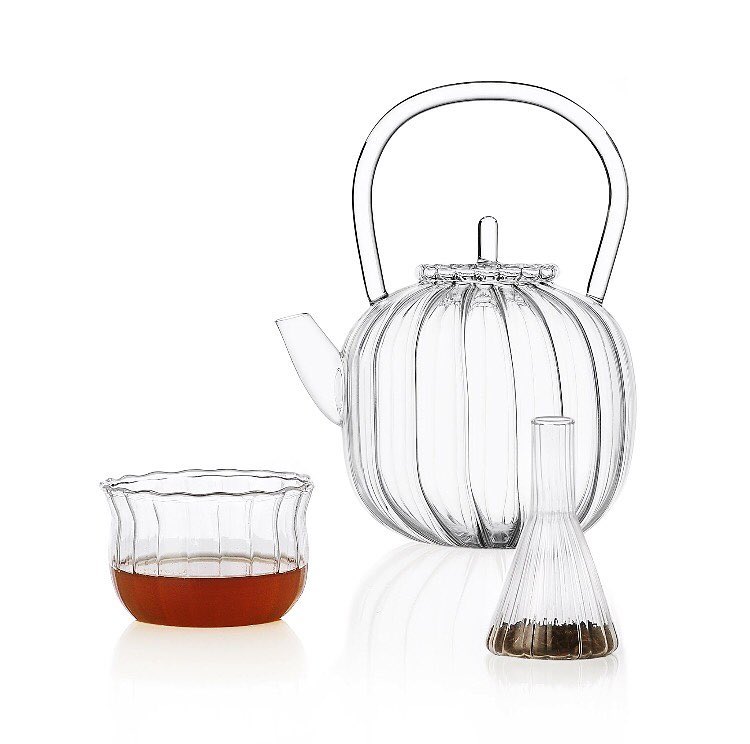 Premium Japanese Cast Iron Teapot with Removable Stainless Steel Filter - Perfect for Loose Leaf Tea, Matcha, and Herbal Infusions - Ideal for Home, Office, and Tea Ceremonies