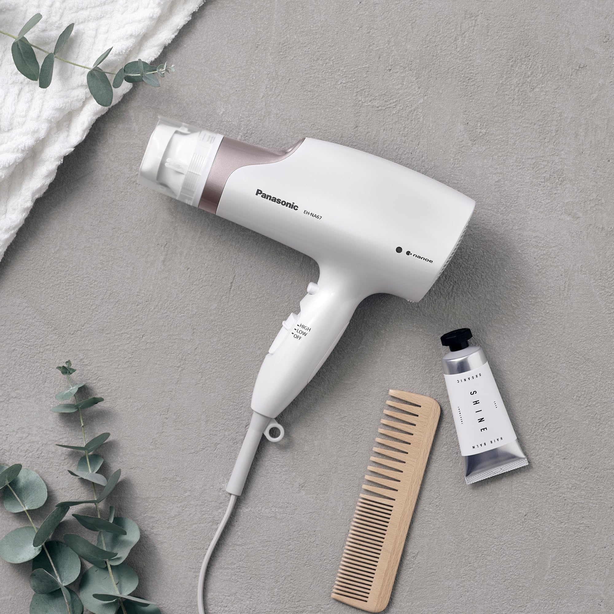 Panasonic Nanoe Hair Dryer EH-NA67-W - Salon Quality Blow Dryer with Oscillating QuickDry Nozzle, Diffuser & Concentrator Attachments, 3 Heat & Speed Settings for Fast Drying & Healthy Hair - Perfect for Home & Professional Styling (White)