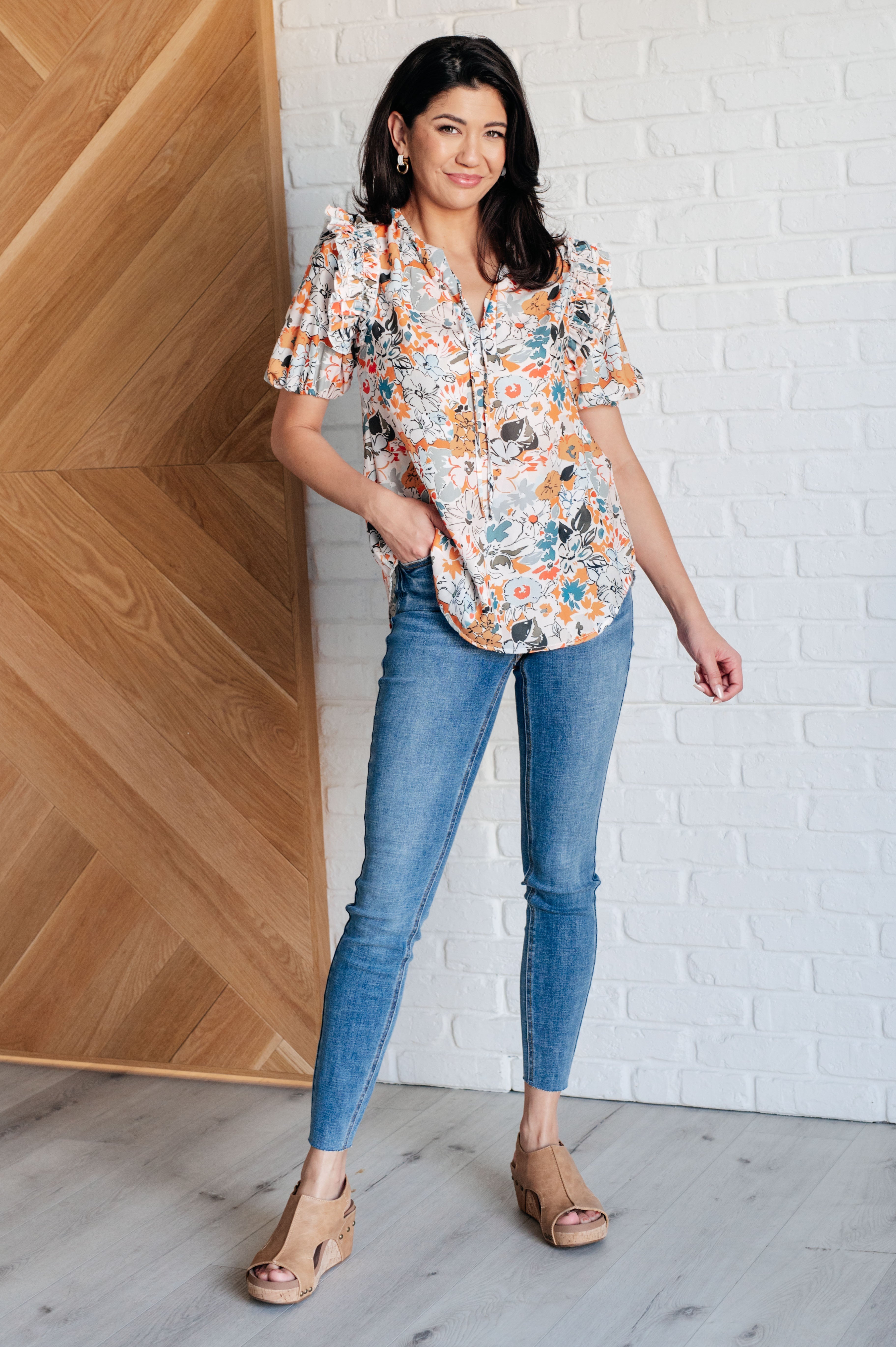 Floral Blouse for Women - Soft & Comfortable Casual Top with Intuitive Design - Perfect for Spring, Summer, Office Wear & Date Nights