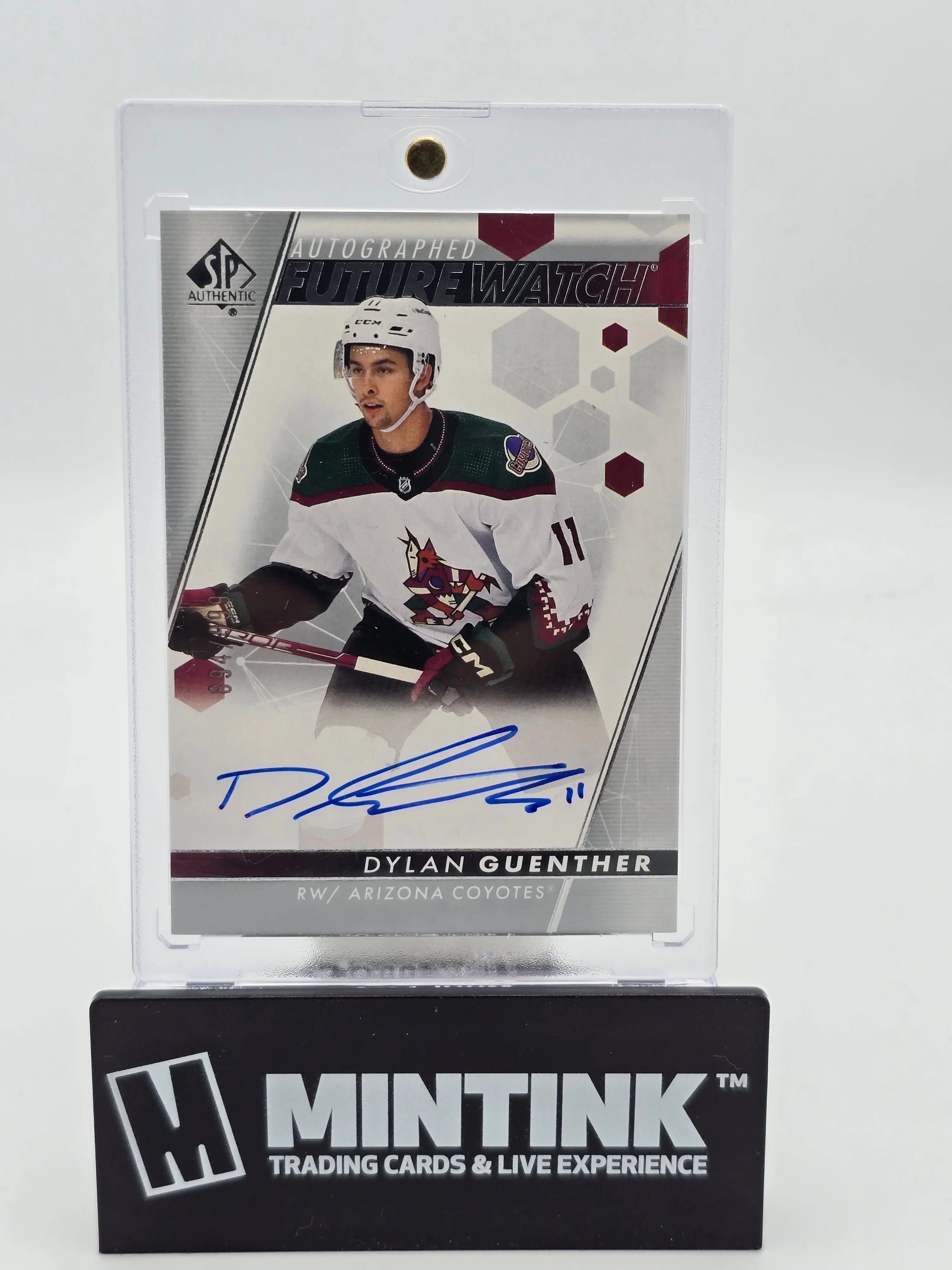 2022-23 Upper Deck SP Authentic Hockey Dylan Guenther Rookie Card Future Watch Auto /999 - Perfect for NHL Collectors & Hockey Memorabilia Fans