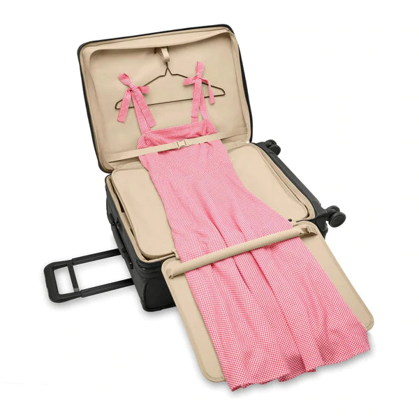 Briggs & Riley Baseline Medium 26