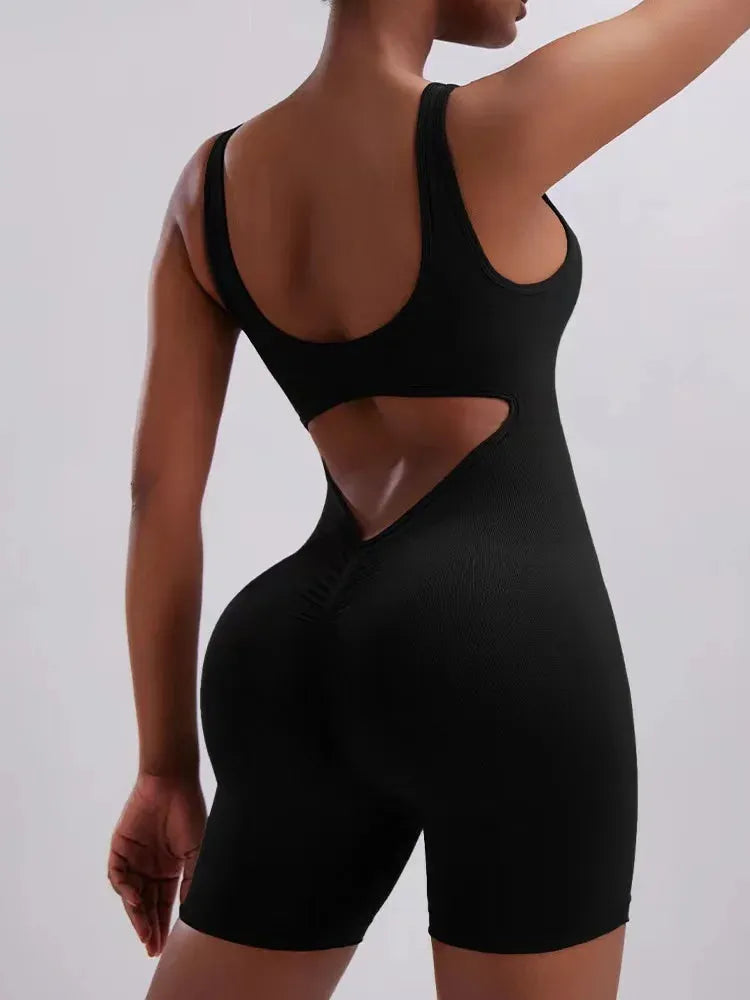 Quick Dry Backless Jumpsuit for Women - Seamless One Piece Fitness Outfit for Yoga, Running & Workouts | Hip Lifting Sports Jumpsuit | Perfect for Gym, Dance & Activewear