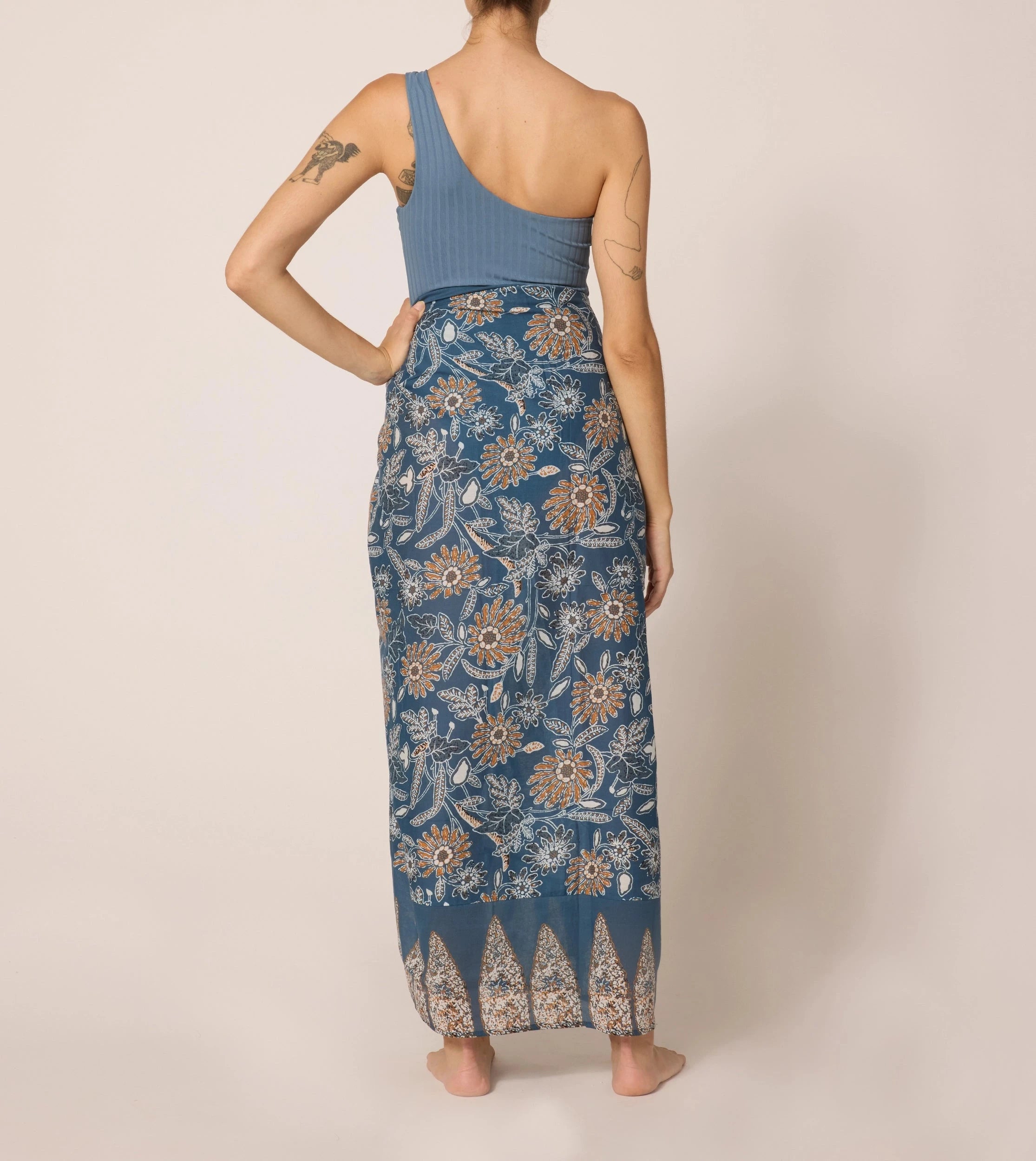 Artemis Sarong - Floral Magnolia Print Beach Wrap - Lightweight & Breathable for Summer Vacations, Poolside Lounging, and Tropical Getaways