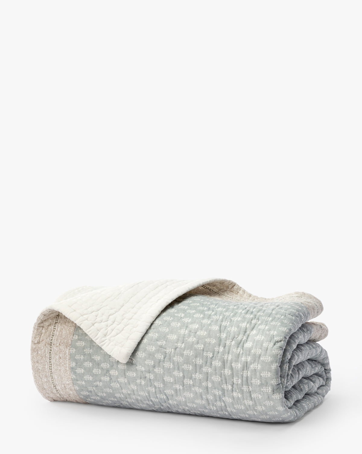 Regatta Block Print Quilt - Handmade Cotton Bedspread, Boho Chic Home Decor for Bedroom & Living Room - Perfect for Cozy Nights and Stylish Interior Design