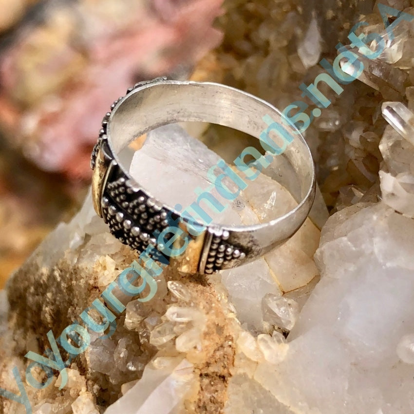 Elegant Sterling Silver & Gold Band Ring with Appliqué - Size 7 | Perfect for Weddings, Anniversaries & Special Occasions