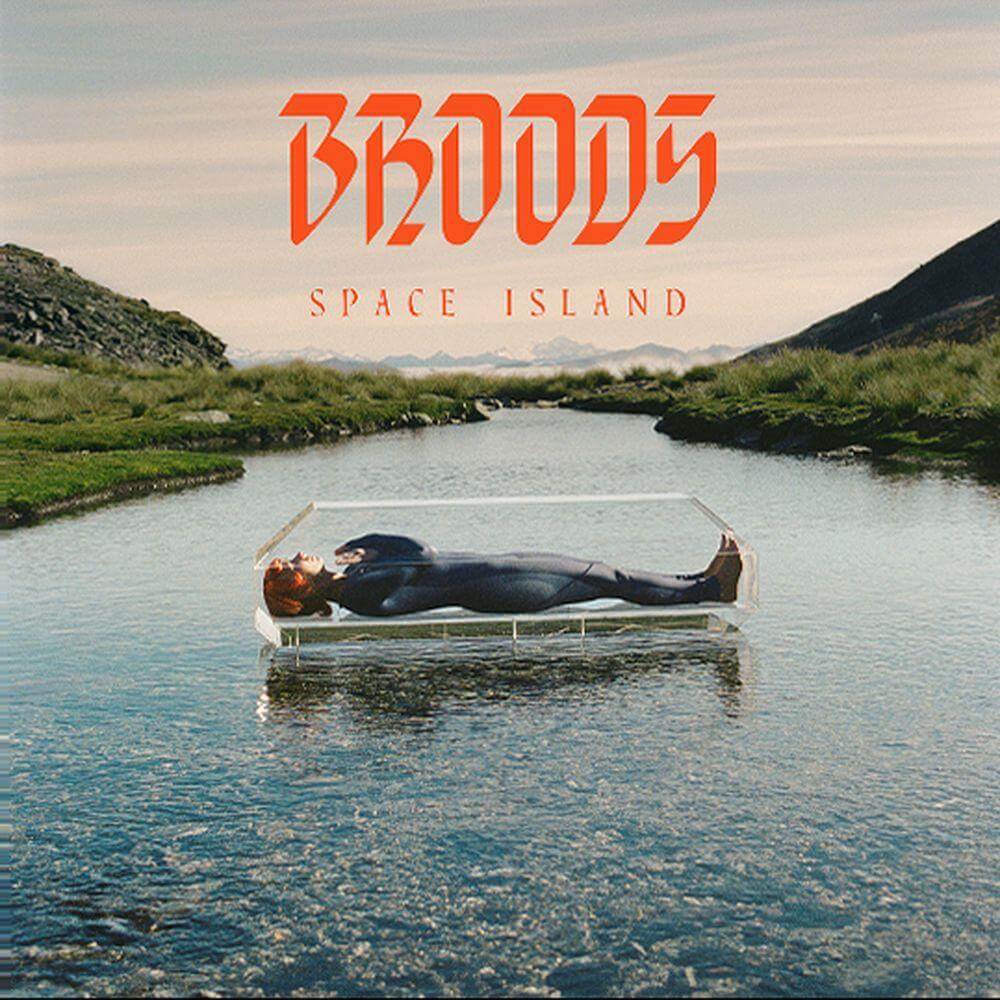 Broods Space Island - Premium Home Decor & Unique Gift Idea for Modern Living Rooms & Bedrooms
