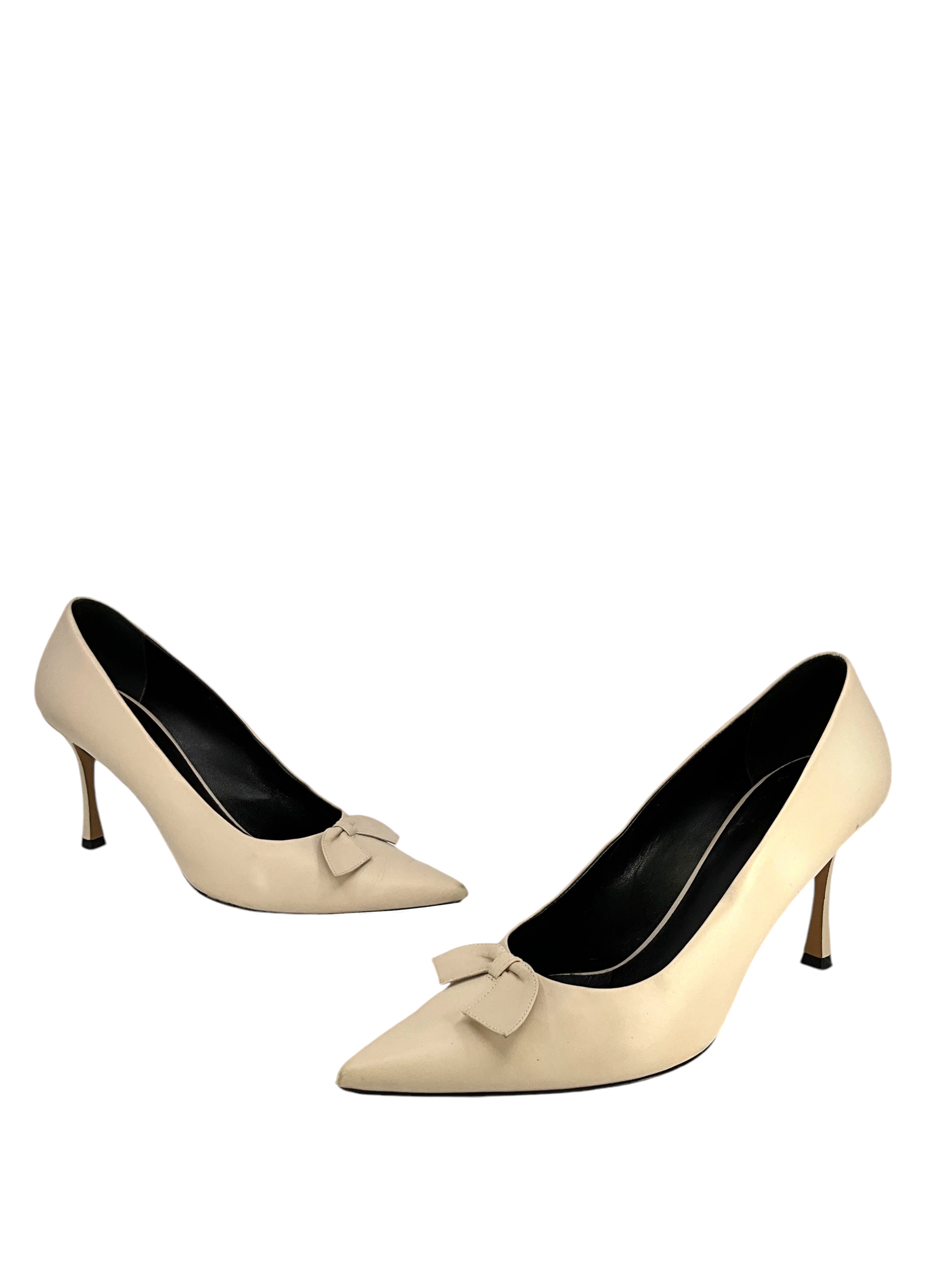 THE ROW Women's Bow Accent Leather Pumps - Size 7.5 US | Elegant Pointed Toe Heels for Wedding, Office & Special Occasions