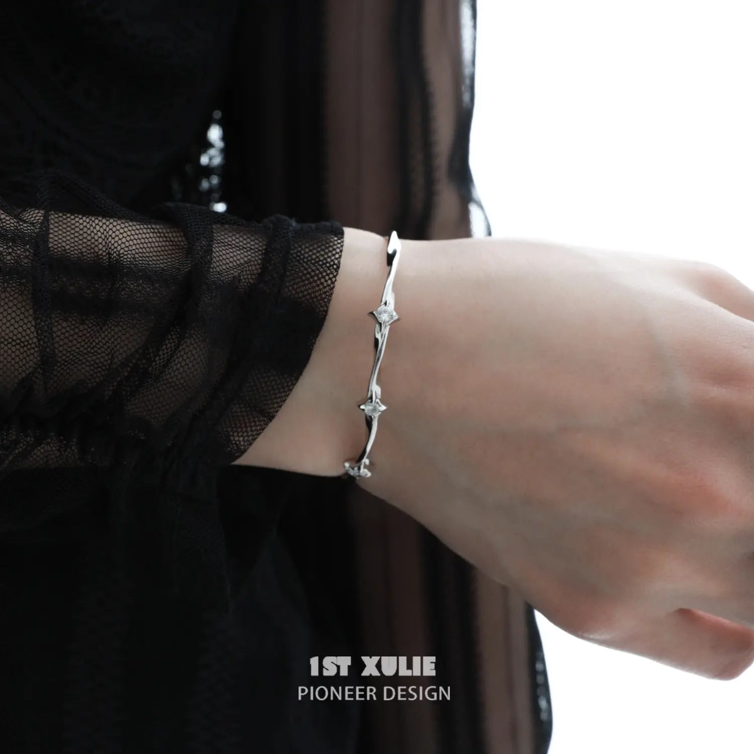 S925 Sterling Silver Star Zircon Bangles Bracelets for Women - Elegant Adjustable Charm Bracelet for Daily Wear, Gift Giving & Special Occasions
