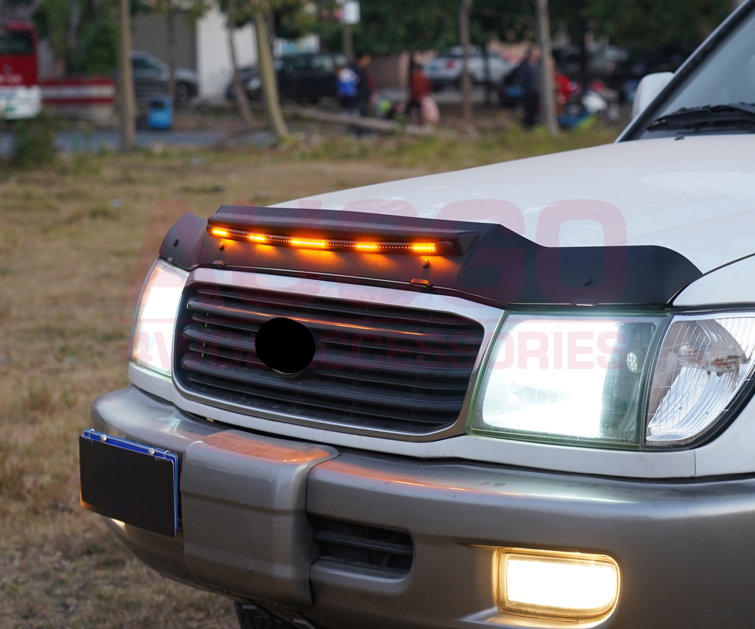 LED Bonnet Protector for Toyota Land Cruiser 100 (LC100) 1998-2007 Model | Durable Hood Guard with Light | Perfect for Off-Road Adventures & Night Driving