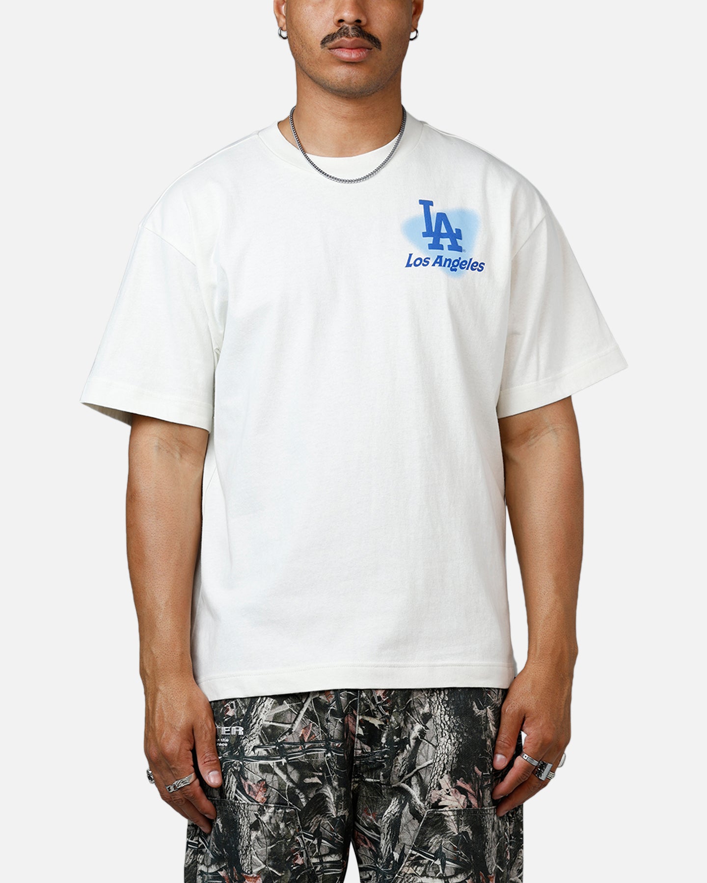 47 Brand Los Angeles Dodgers All Fire T-Shirt - Men's Baseball Fan Jersey - White Cotton Tee for Game Day, Sports Events & Casual Wear